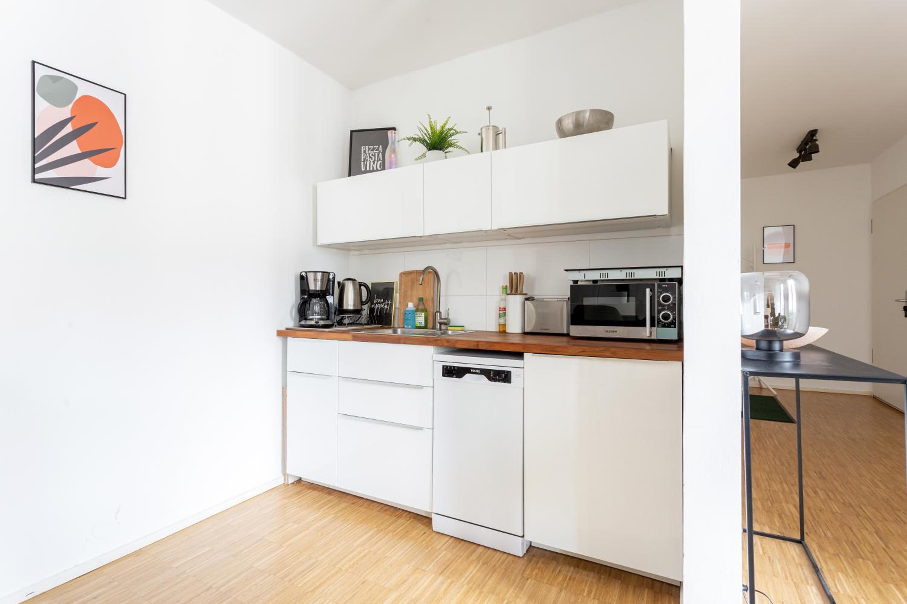 Global Living - Design Apartment I Central I Smart-TV I Kitchen I Berlin