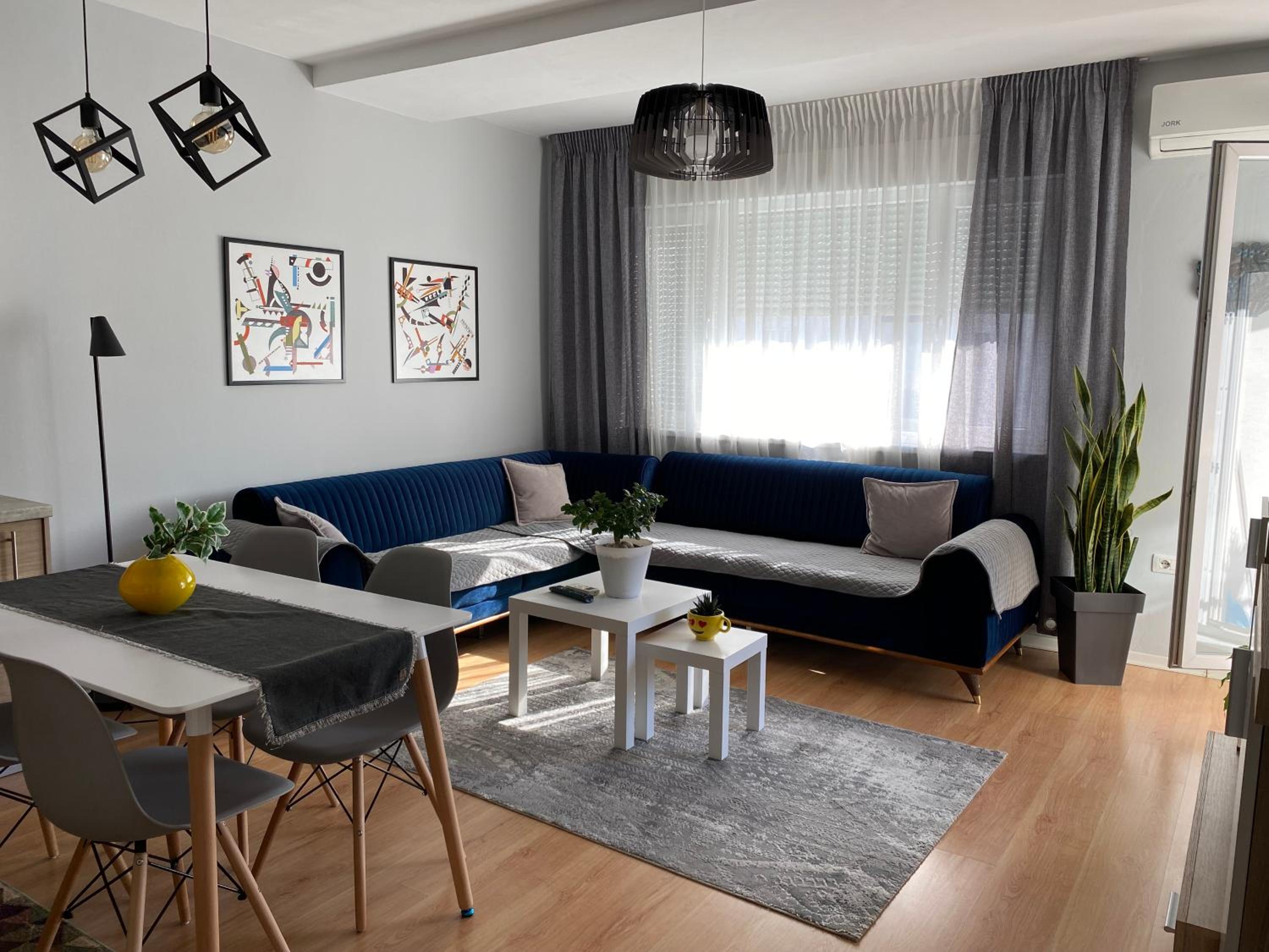 Pandora’s City Apartment