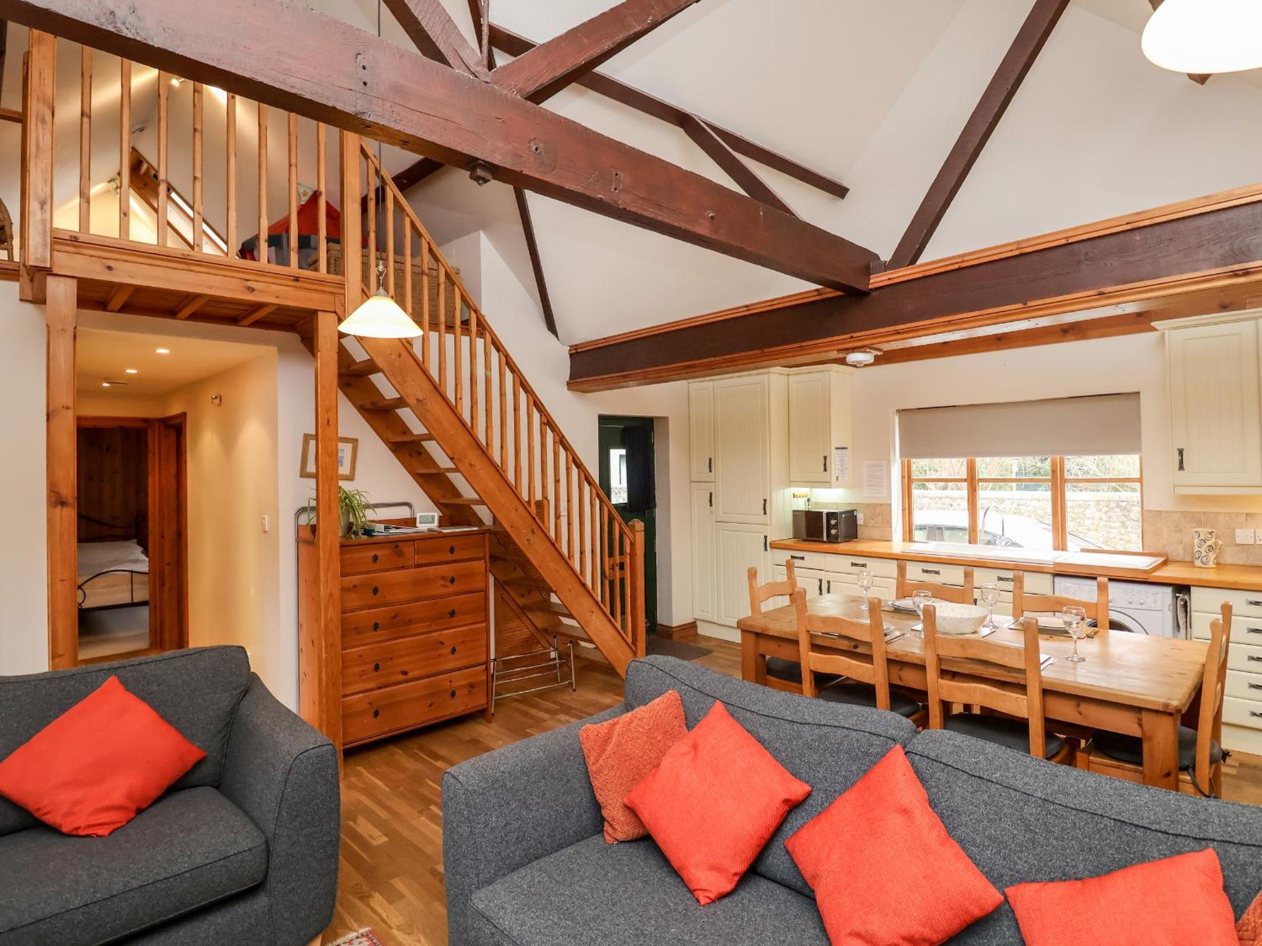 3 Home Farm South