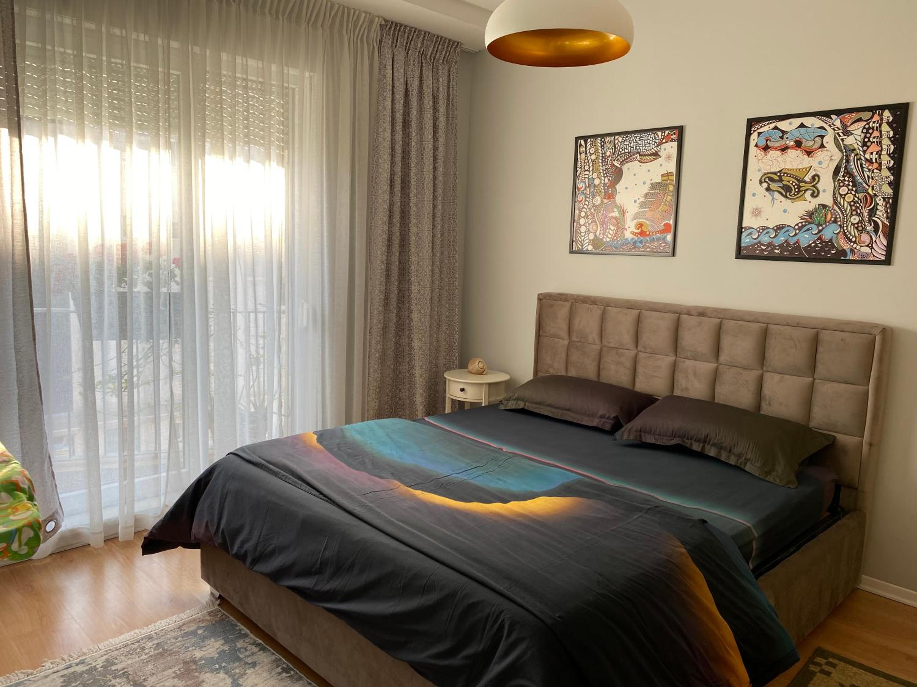 Pandora’s City Apartment