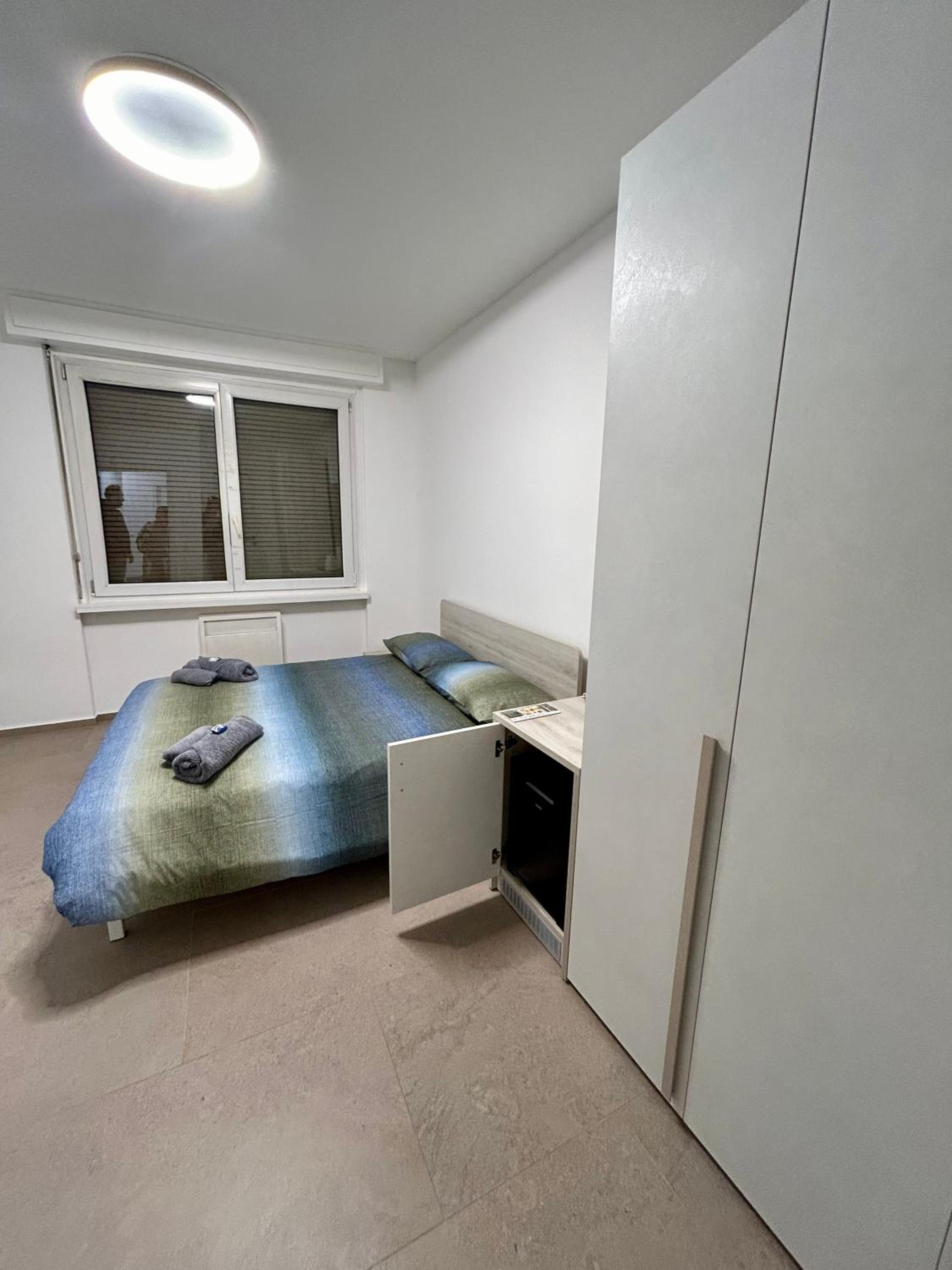 La Veranda Guest Rooms - Free Public Transport & Parking, close to City Center