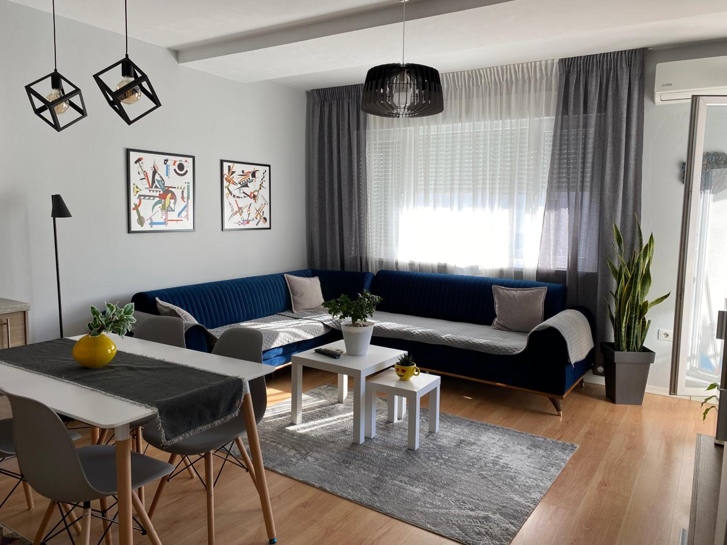 Pandora’s City Apartment