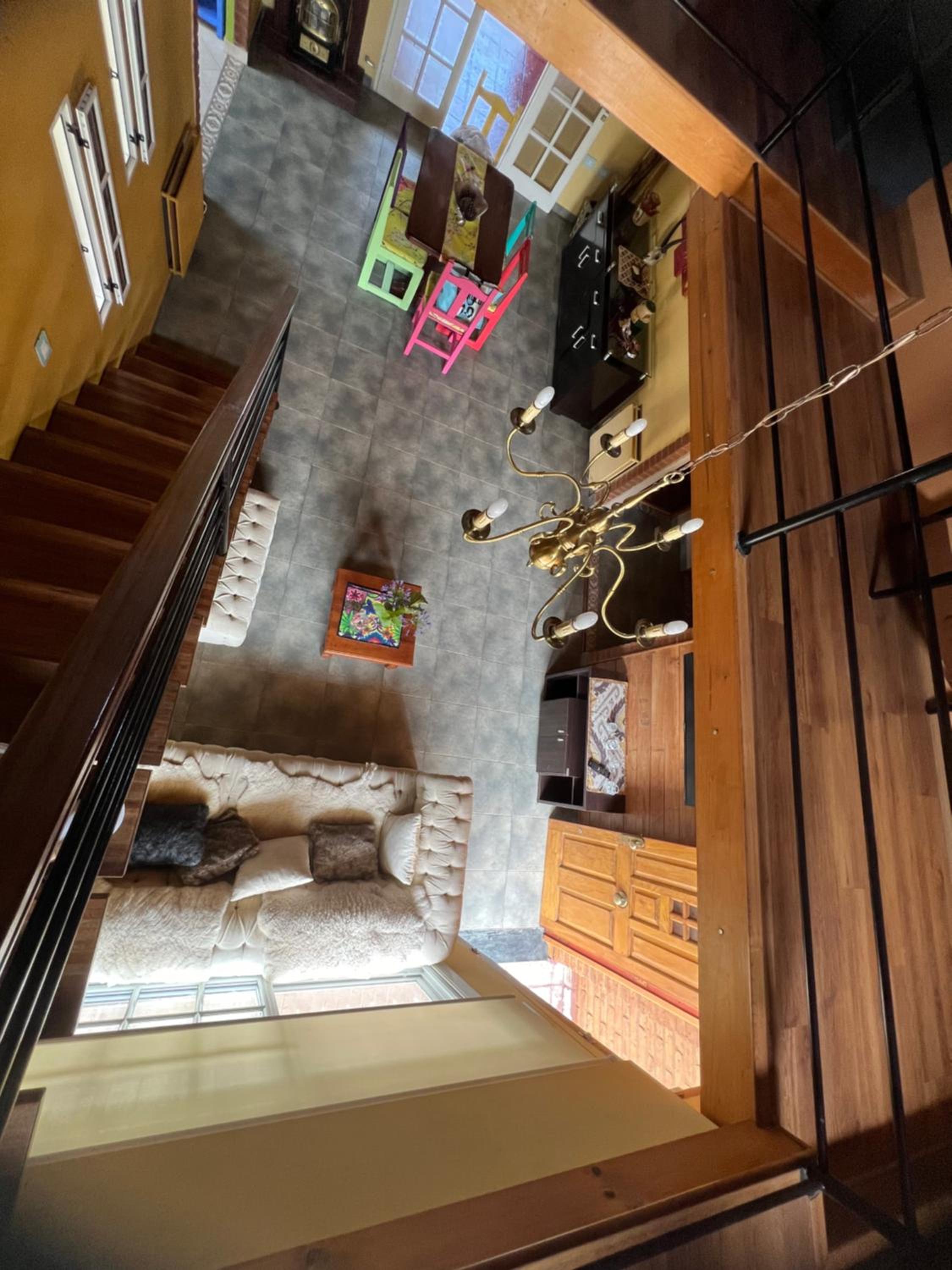 CASA QUINTA EN BARRIO PRIVADO