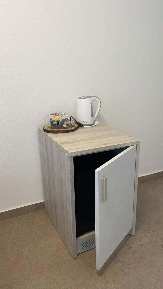 La Veranda Guest Rooms - Free Public Transport & Parking, close to City Center