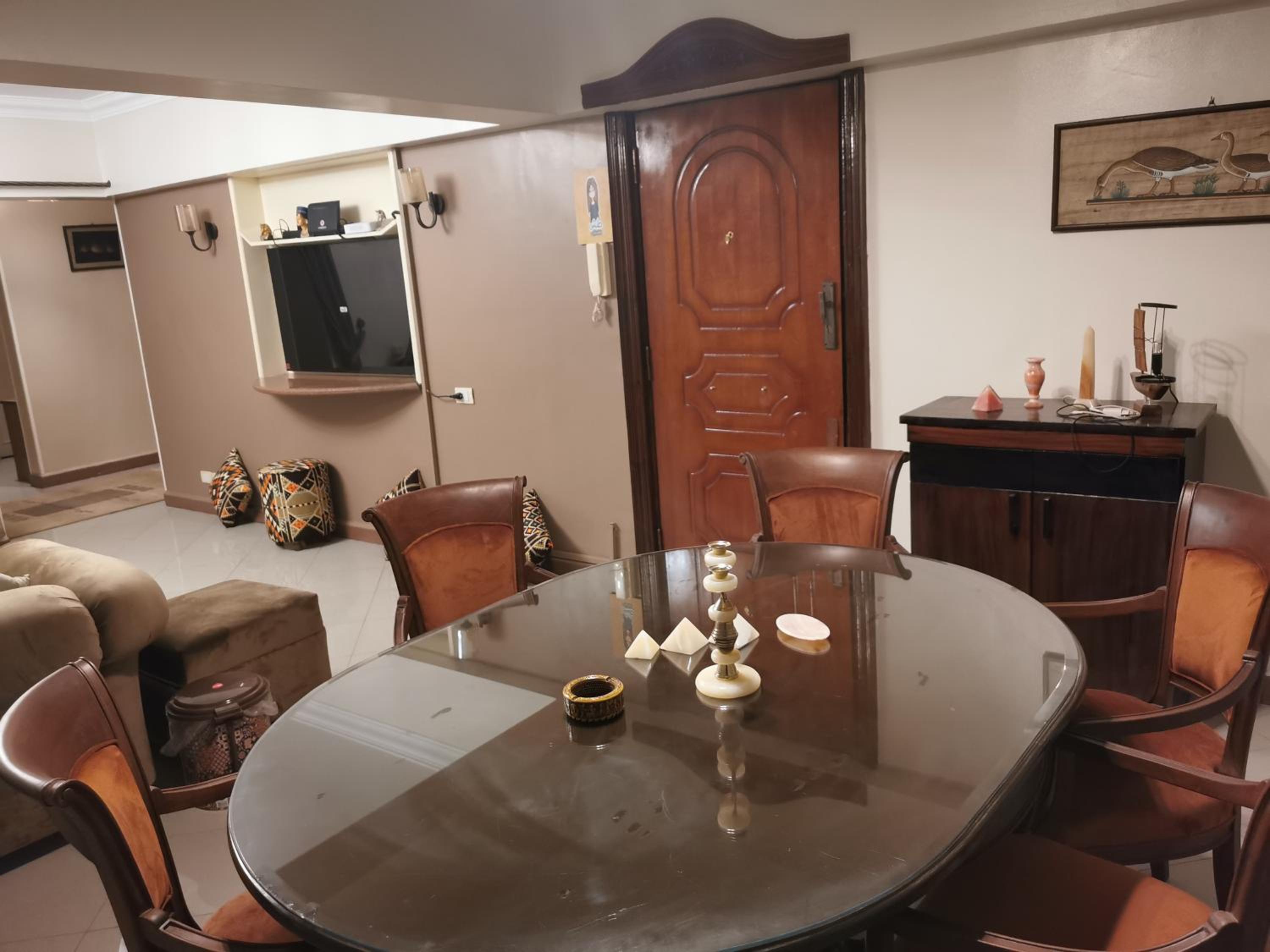 Adham's Inn