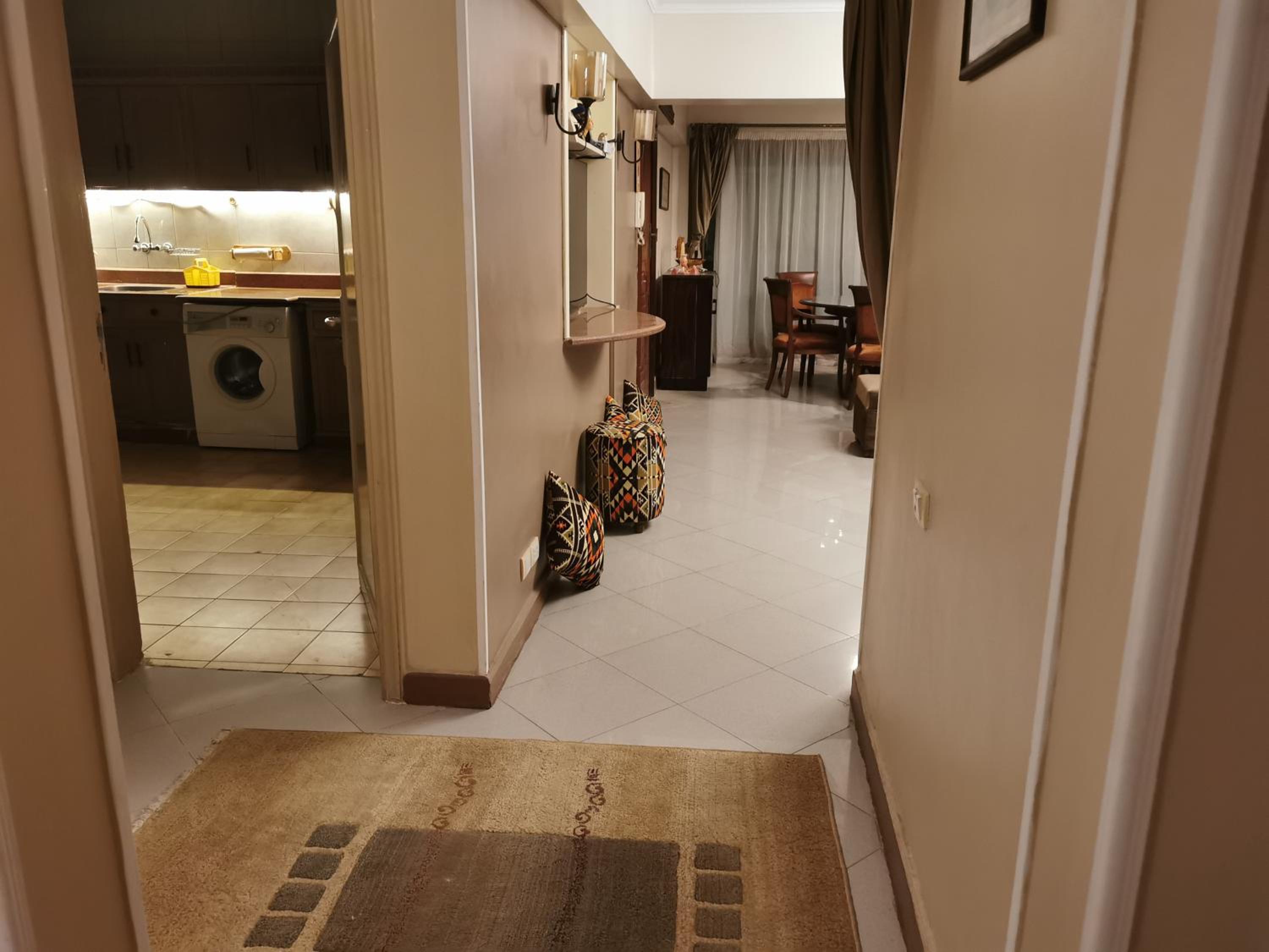 Adham's Inn