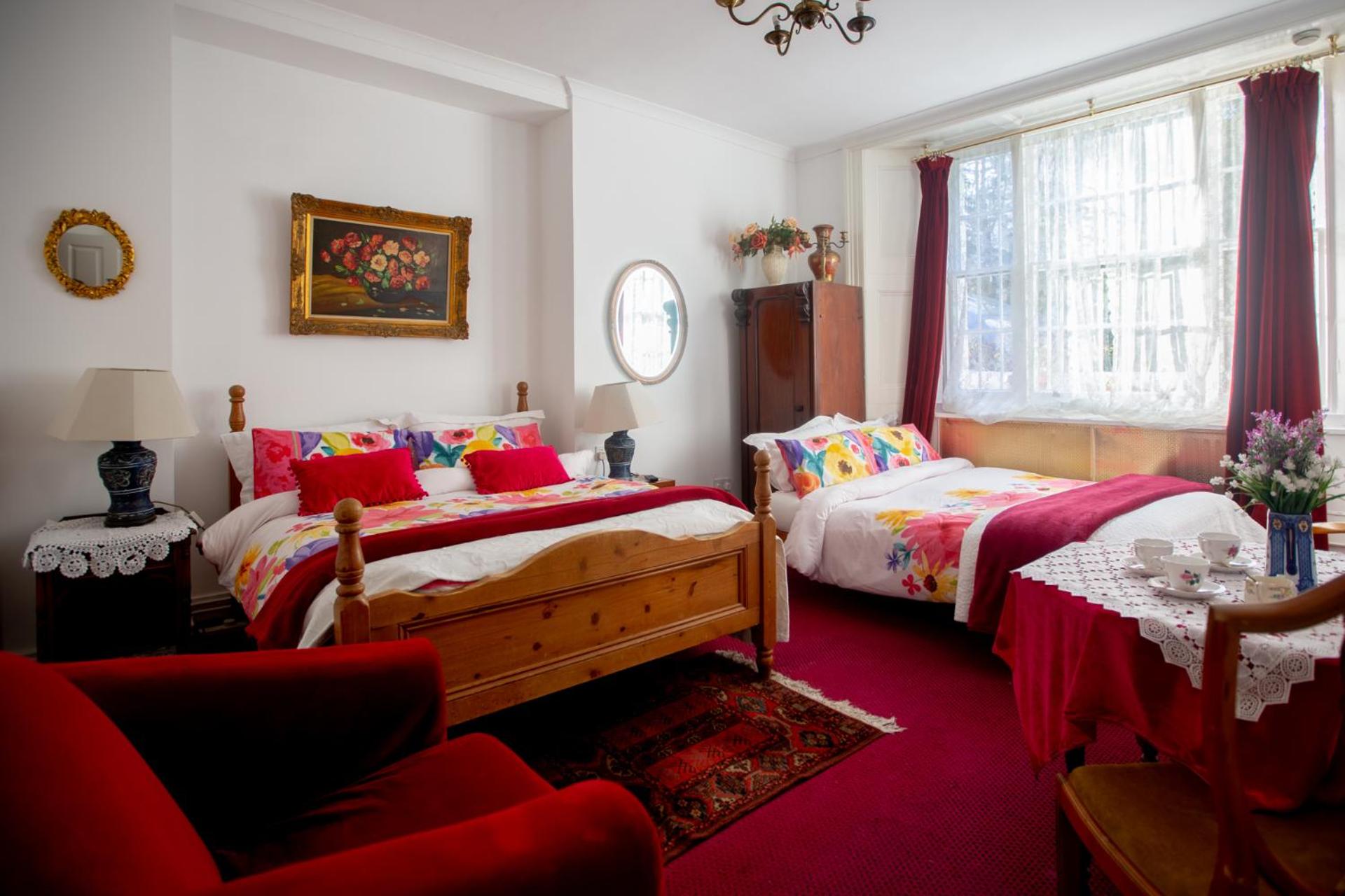 Dawson Place, Juliette's Bed and Breakfast