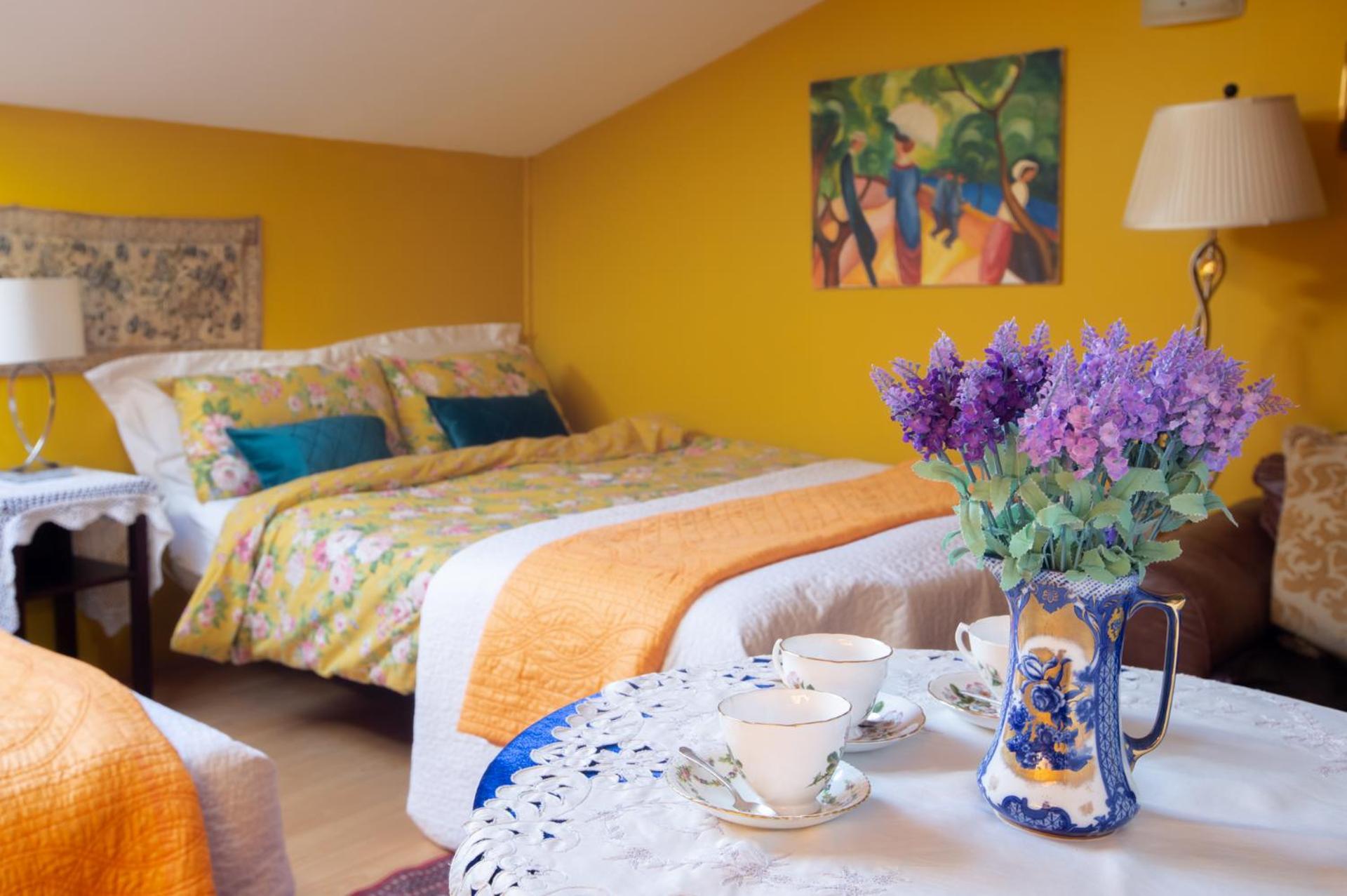 Dawson Place, Juliette's Bed and Breakfast