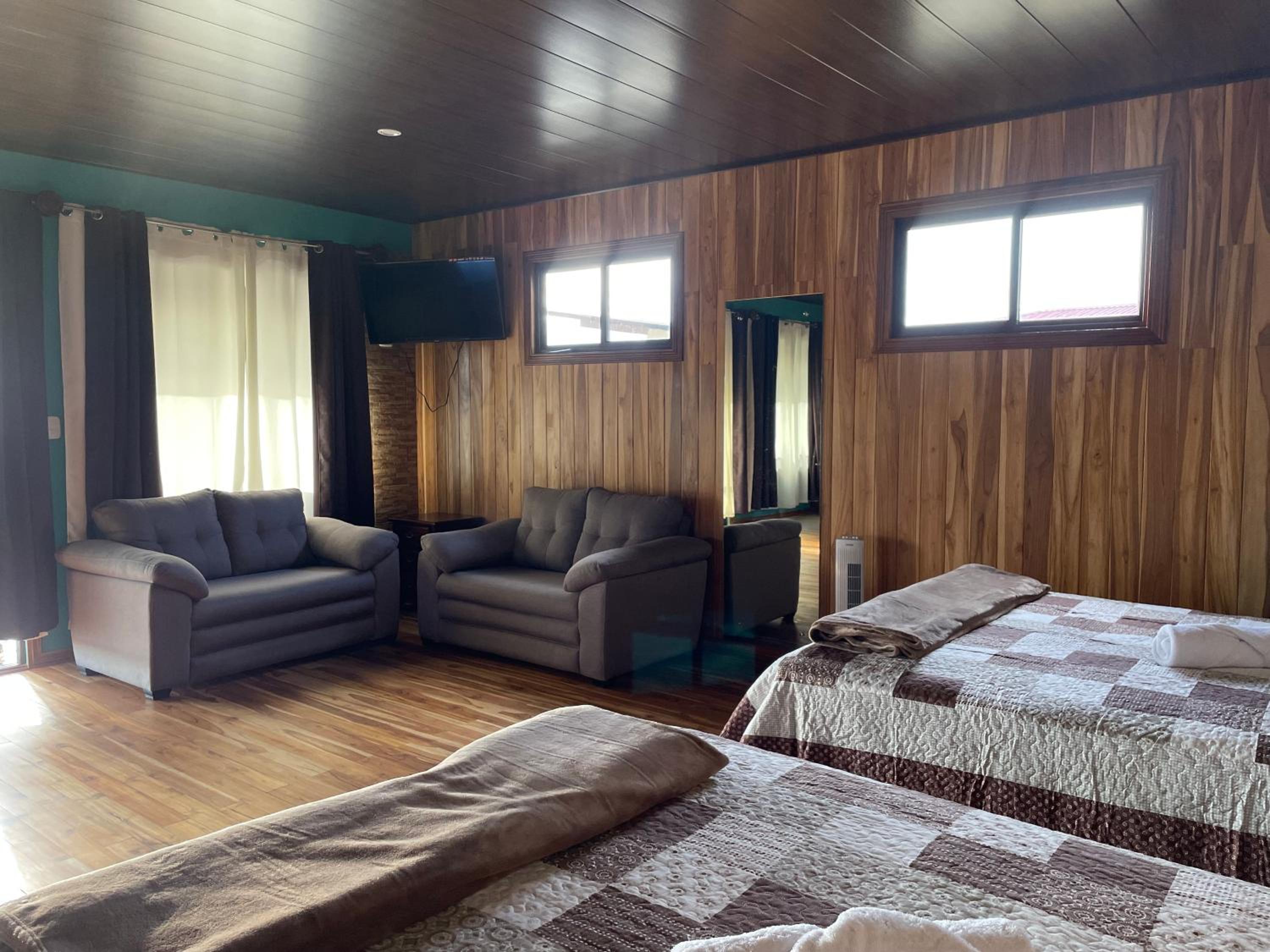 Hotel Almore