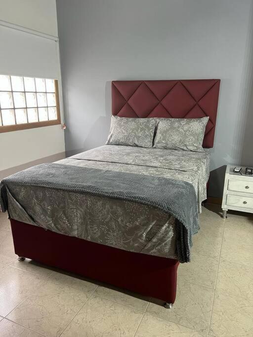 Excellent House (Laureles) Jacuzzi and 6 Rooms