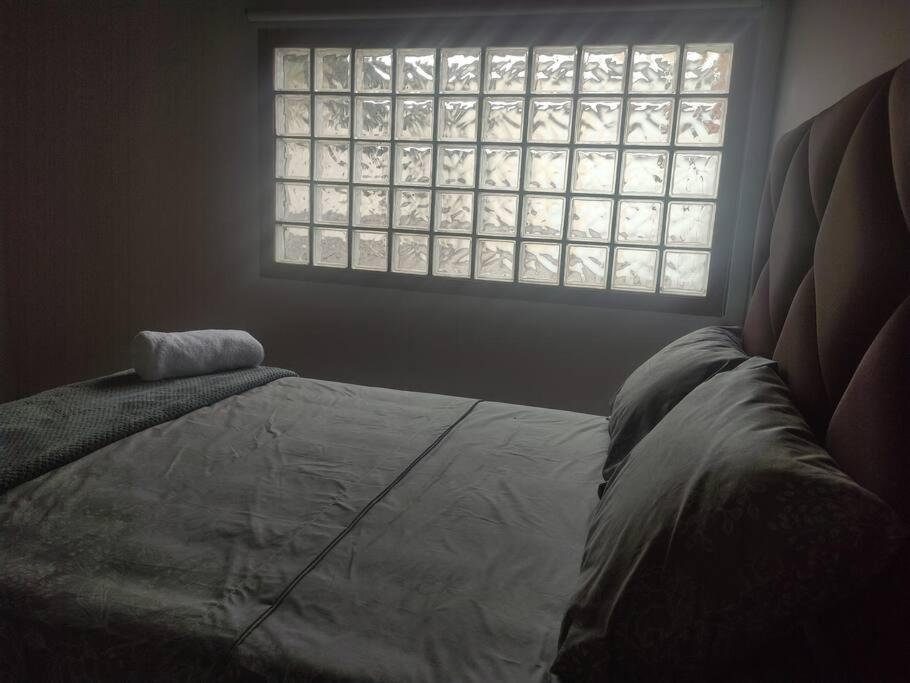 Excellent House (Laureles) Jacuzzi and 6 Rooms