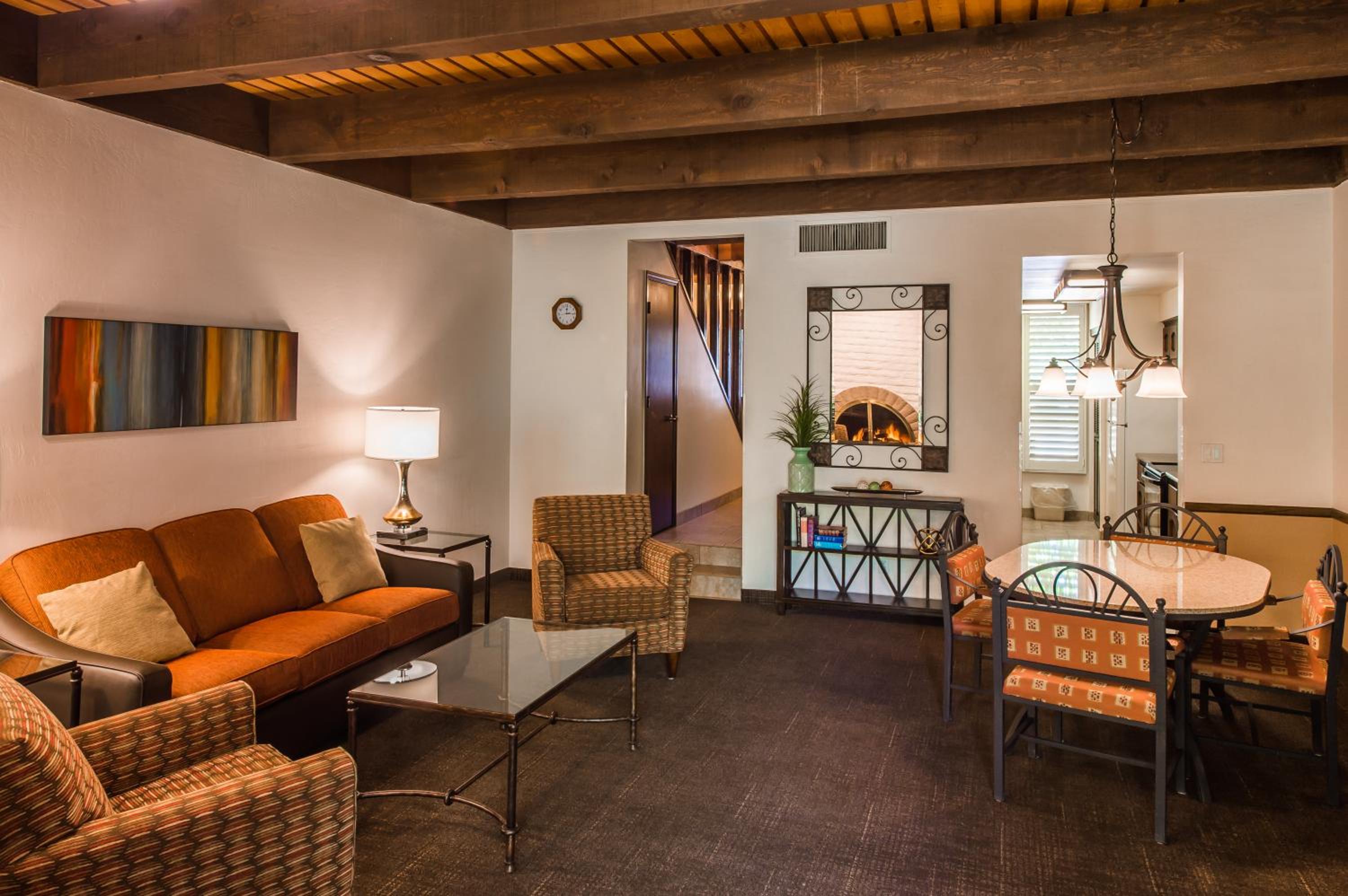 Arroyo Roble Resort at Oak Creek