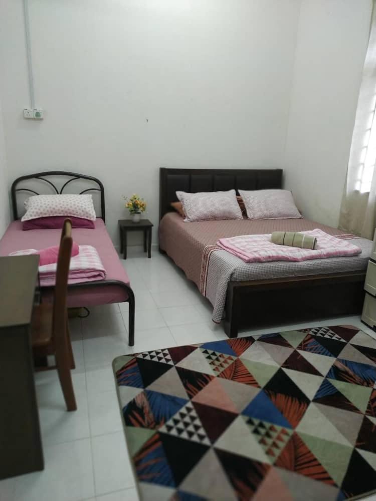 Homestay Seri Aman Pasir Puteh photo 4