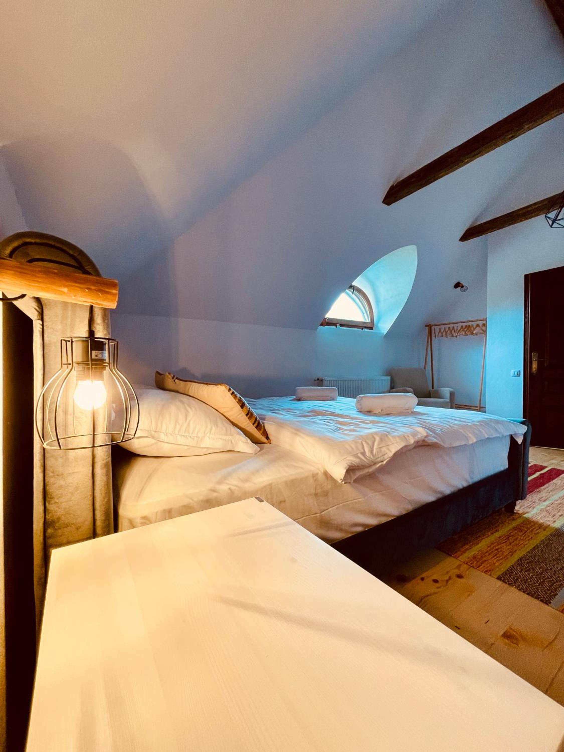 Sadova Village-Casa Elena