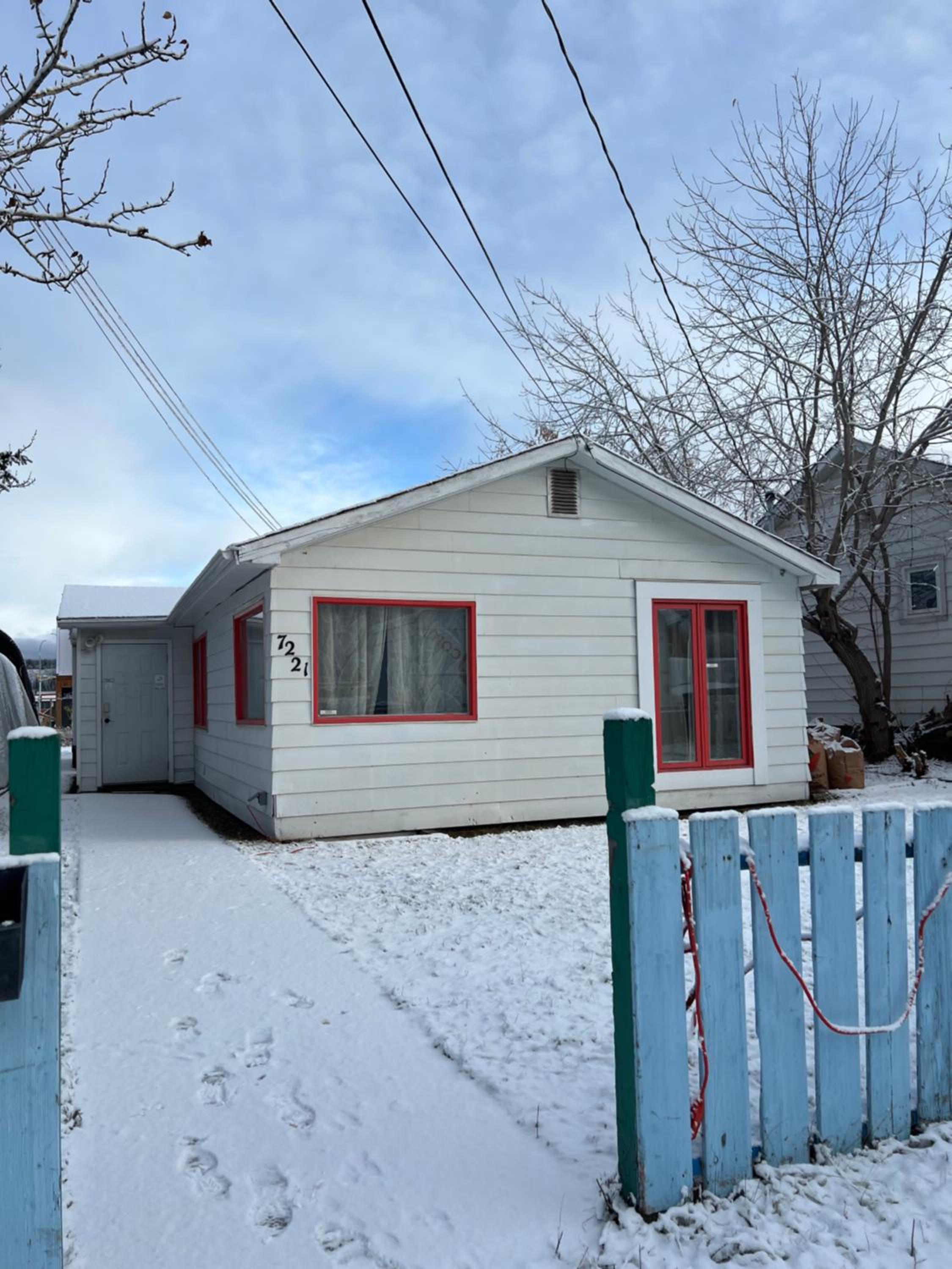 3 Bedroom Gardenside Downtown Home