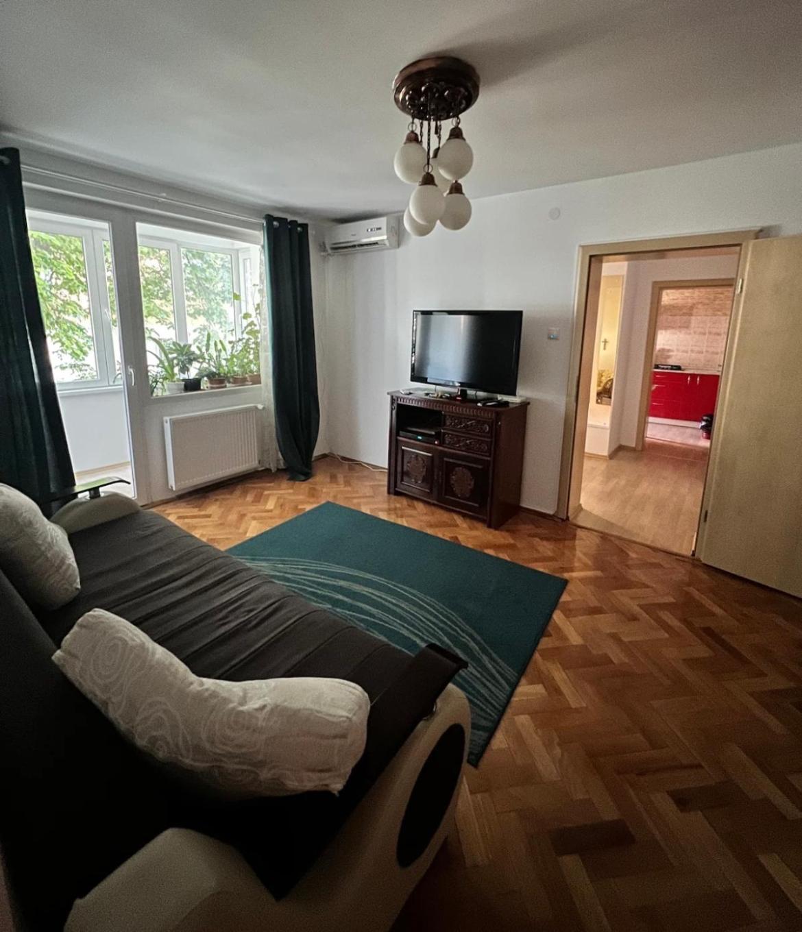 Noreea Central Apartment view 5