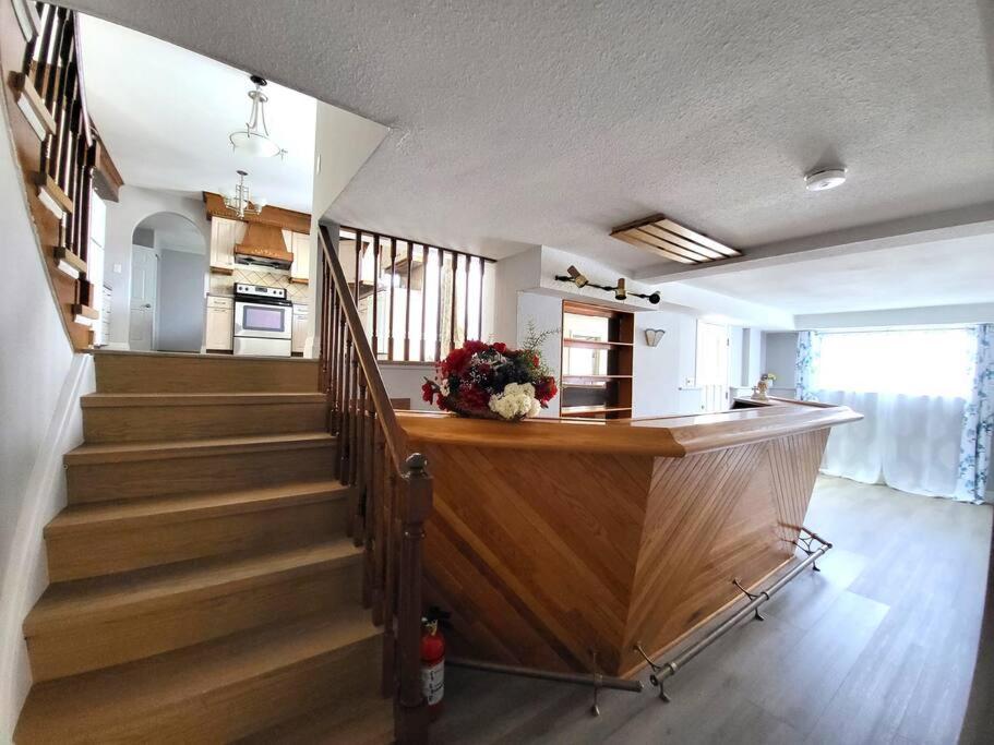 Cozy Home Close to Attractions in Niagara Falls