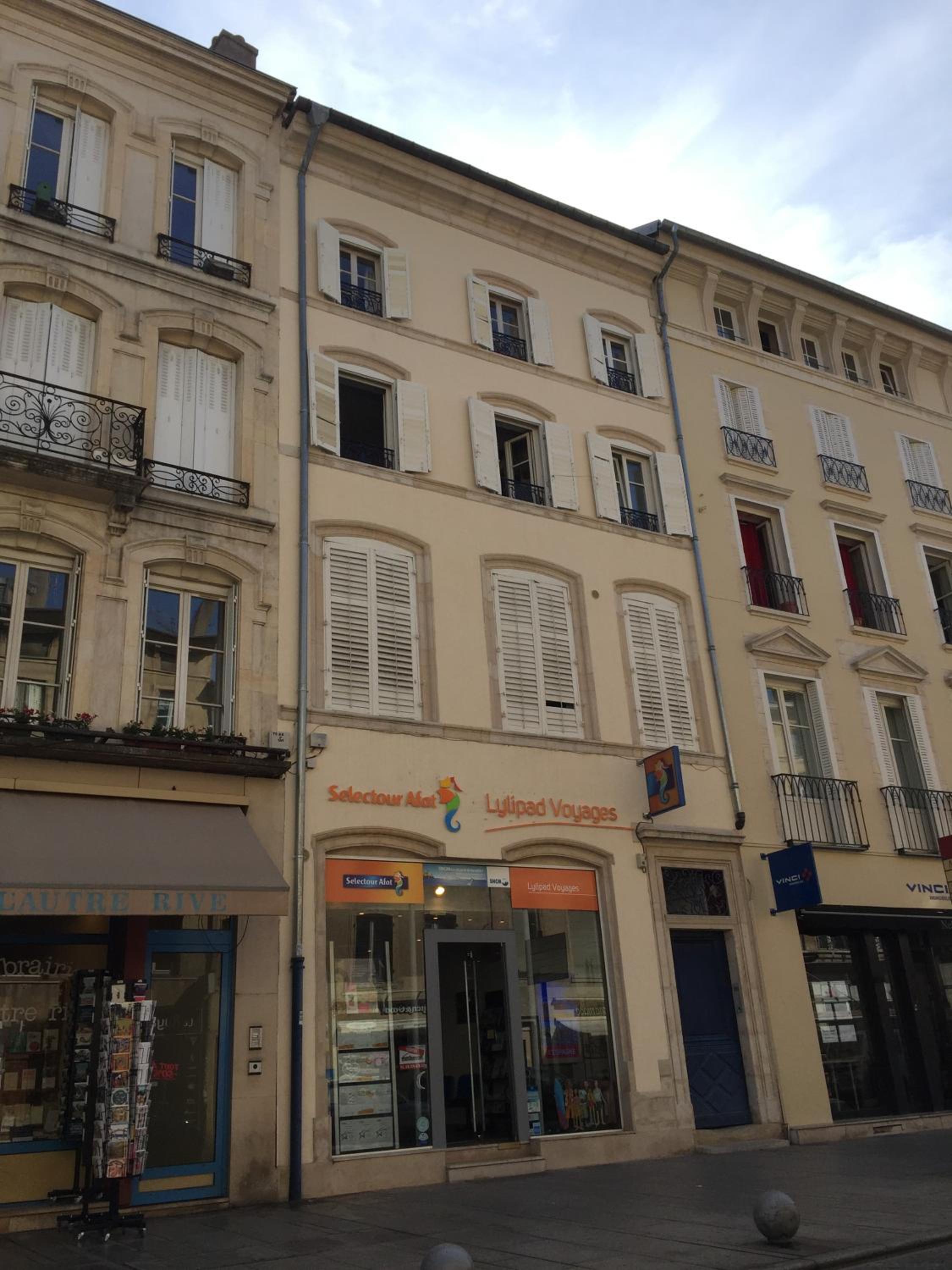 La Casa Victoria -Stanislas area -Suite 65m2 OR Loft 75m2