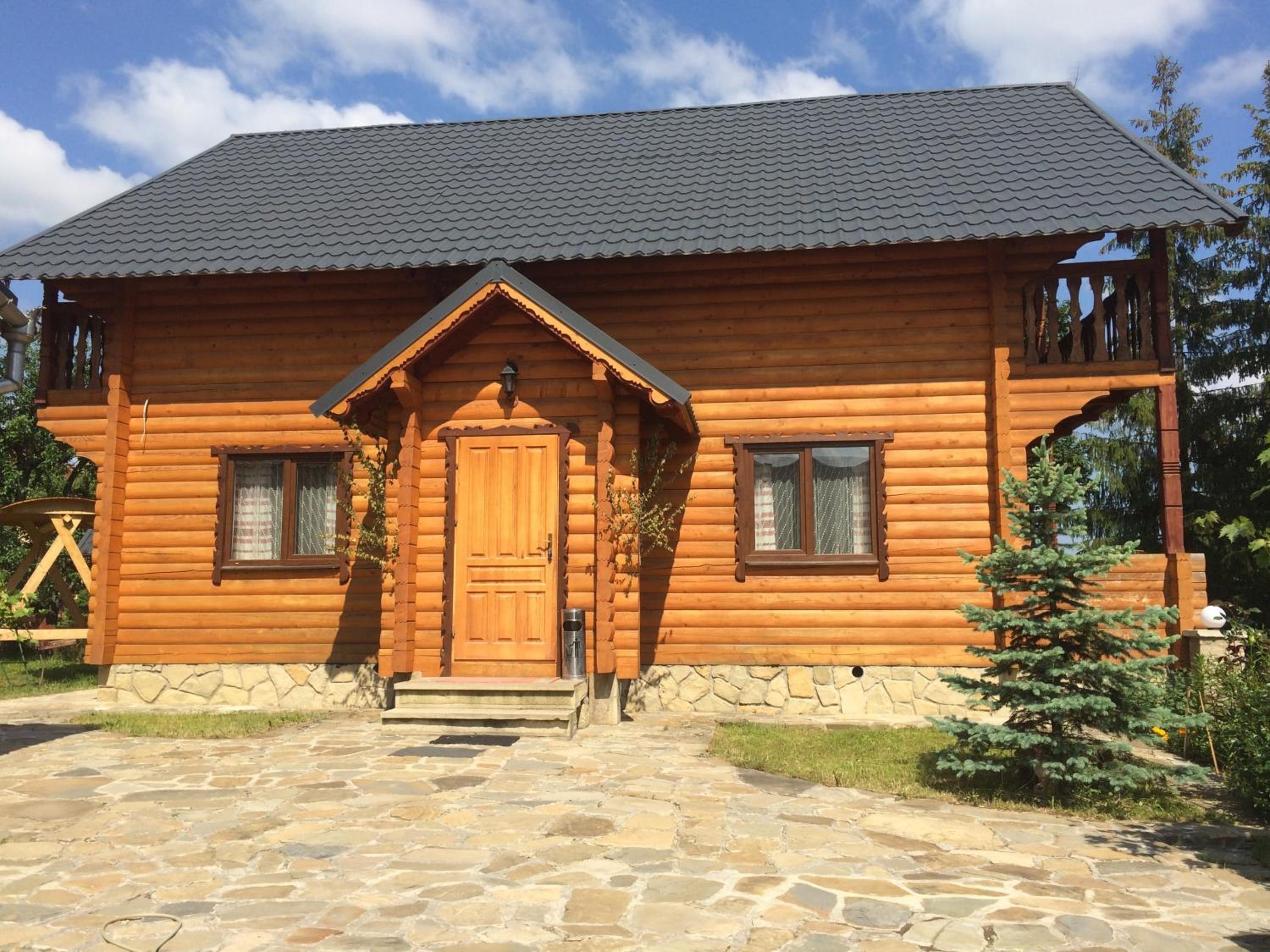 Villa PidStromom