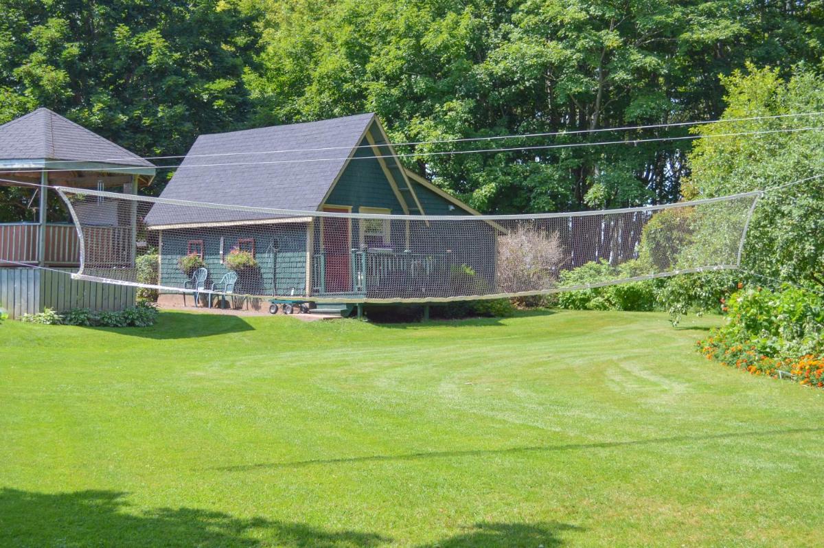Summerside Vacations - Bugaboo Cottages - Property Image 30
