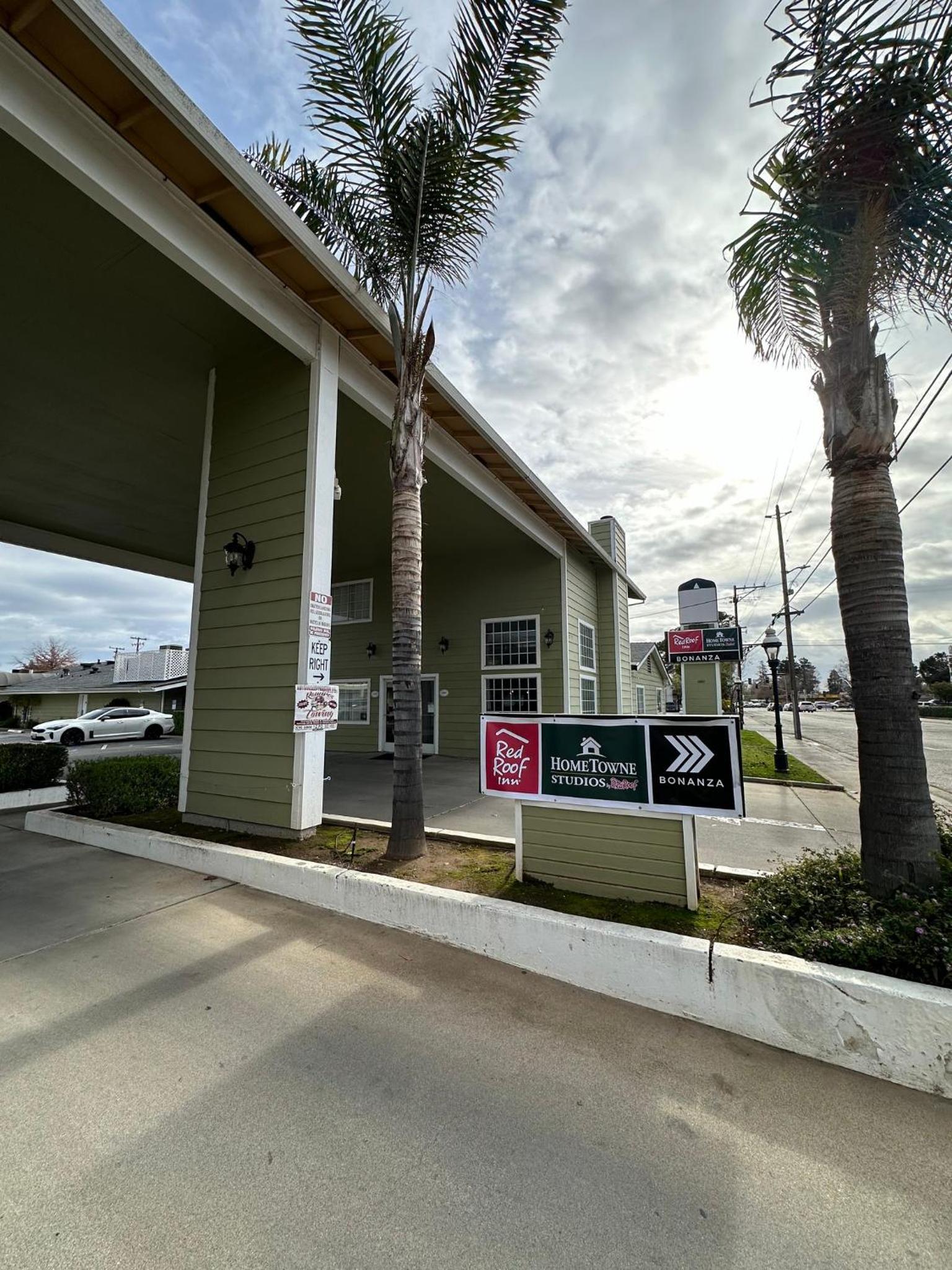 Yuba City Vacations - Red Roof Inn Yuba City - Property Image 1