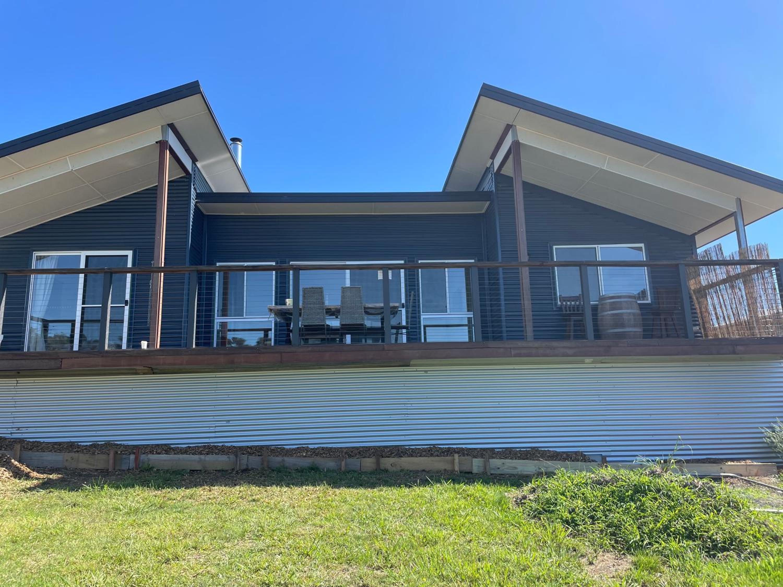 Sapphire Lodge