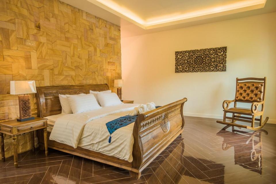 Pa Prai Villas and Suites Resort
