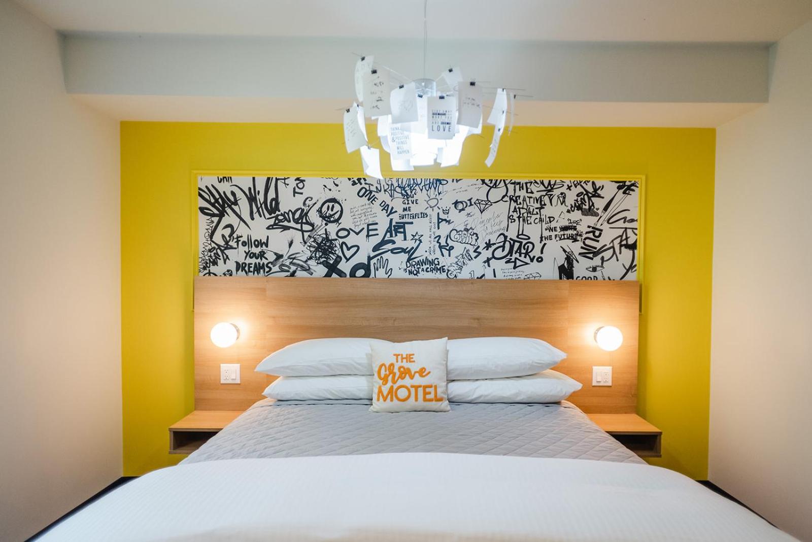 The Grove Motel