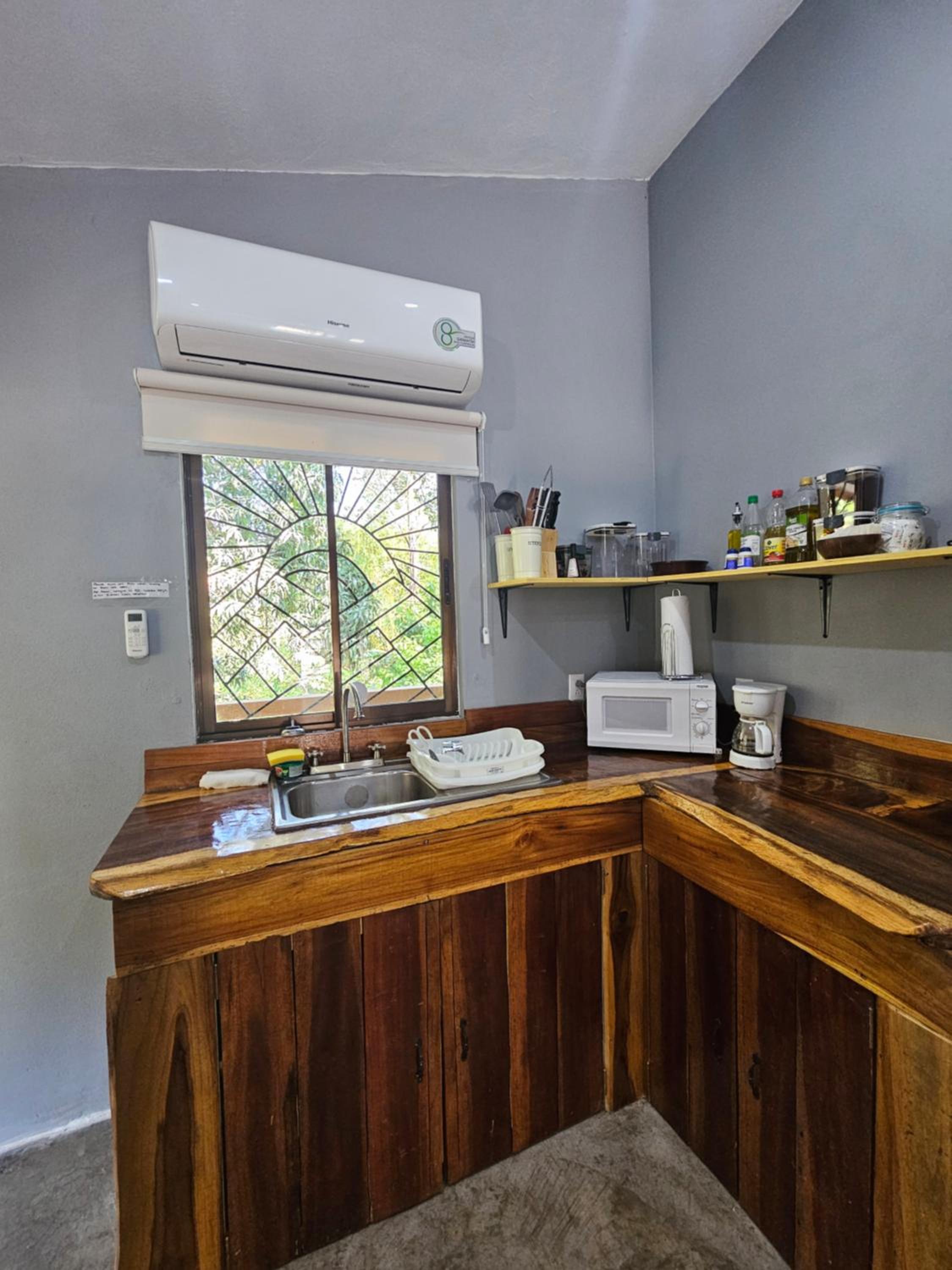 Casa Cariad Close to surfing lessons and more!