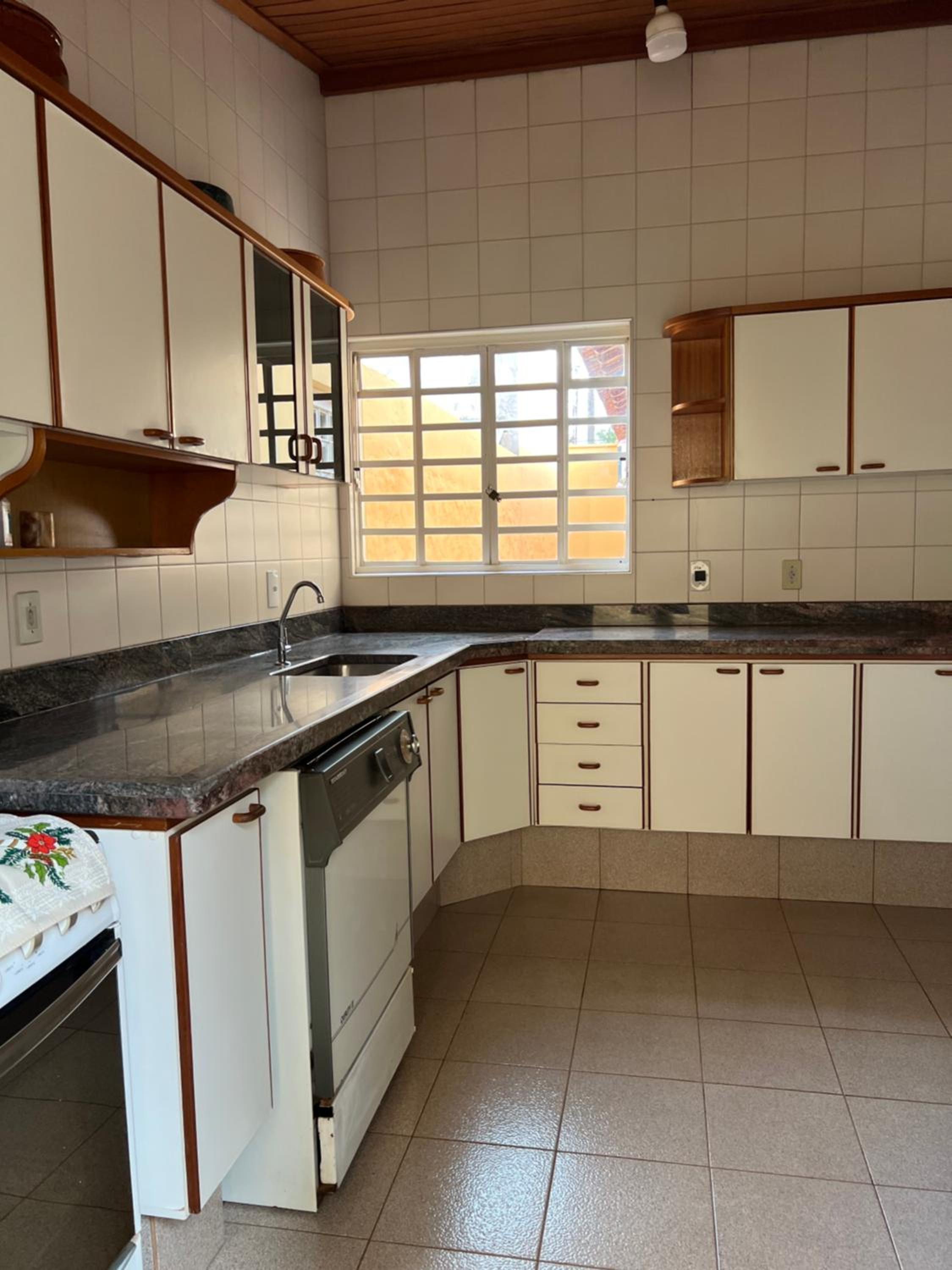 Casa da Vó Loy e seu espaço verde
