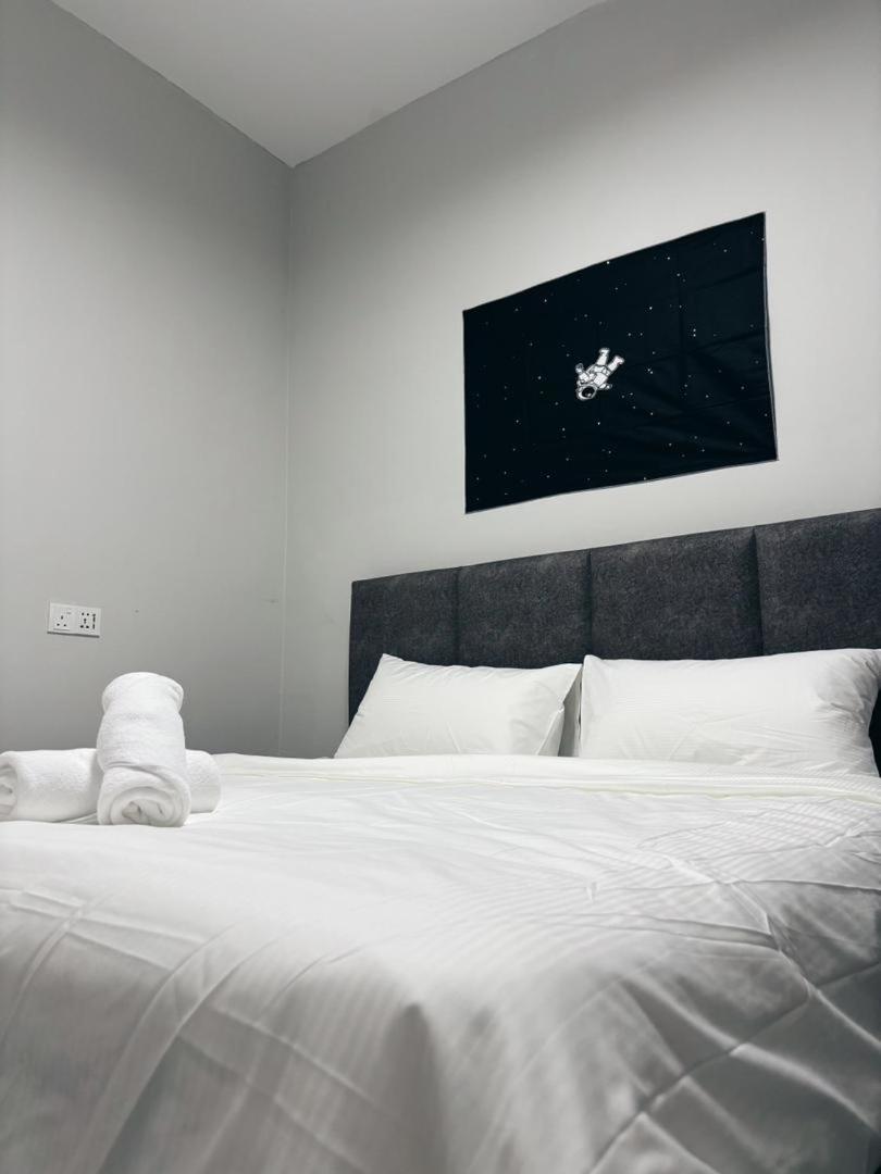 R8 Hotel-style Room With Projector #1min Walk to Ksl City Mall