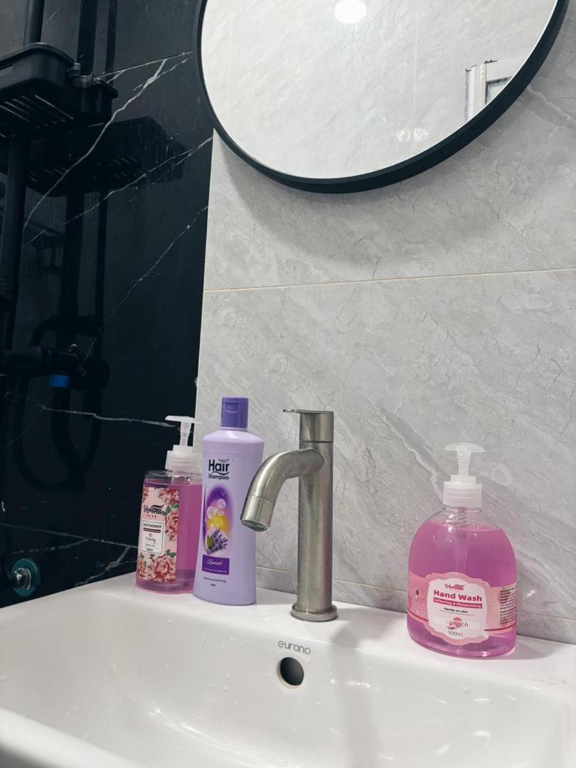 R8 Hotel-style Room With Projector #1min Walk to Ksl City Mall