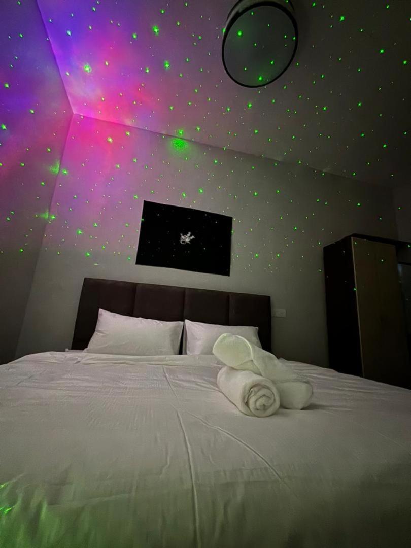 R8 Hotel-style Room With Projector #1min Walk to Ksl City Mall