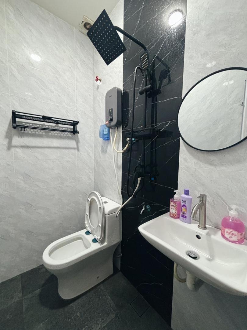 R8 Hotel-style Room With Projector #1min Walk to Ksl City Mall