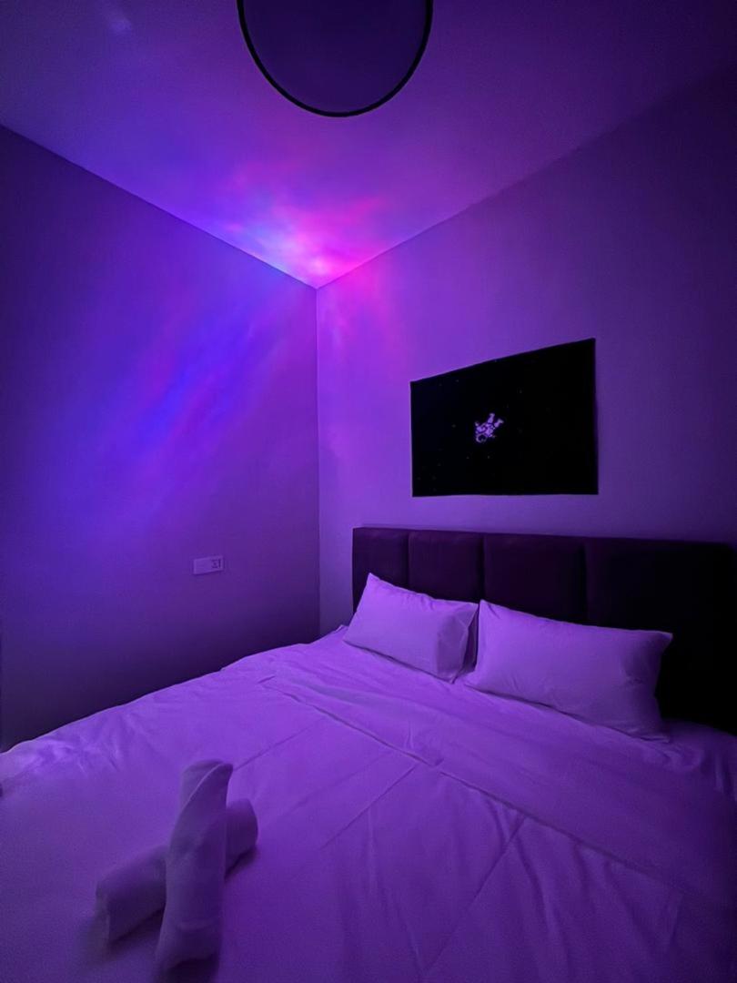 R8 Hotel-style Room With Projector #1min Walk to Ksl City Mall