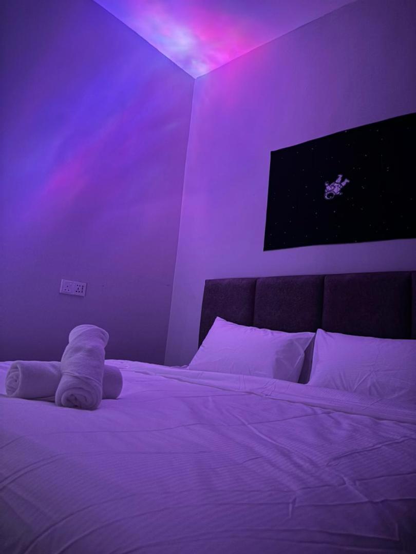 R8 Hotel-style Room With Projector #1min Walk to Ksl City Mall