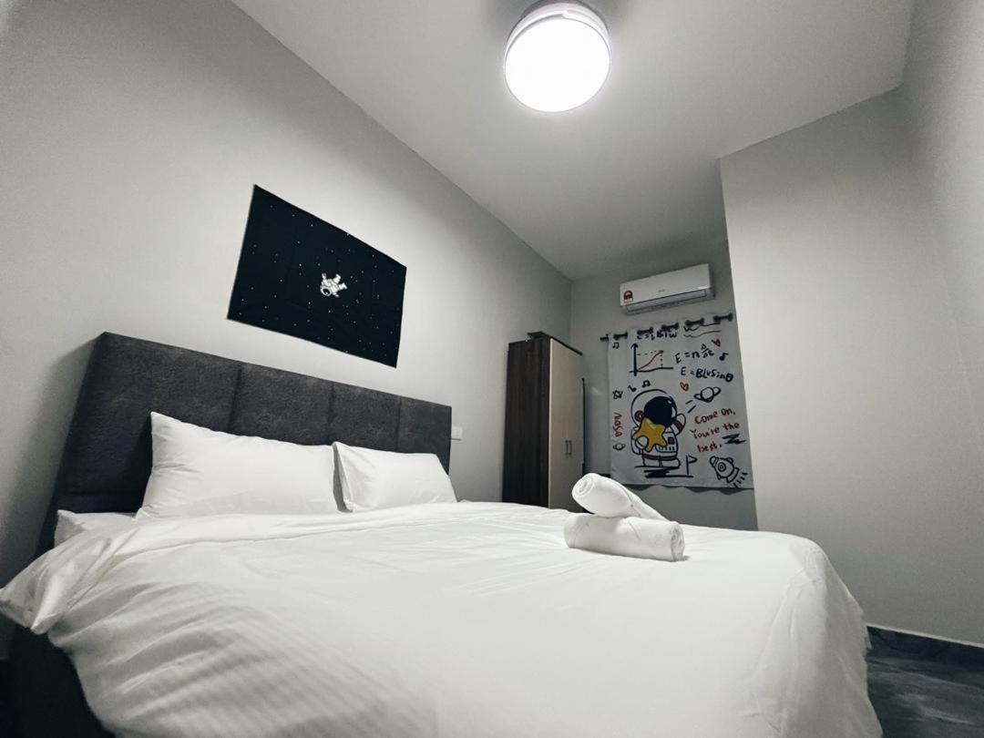 R8 Hotel-style Room With Projector #1min Walk to Ksl City Mall