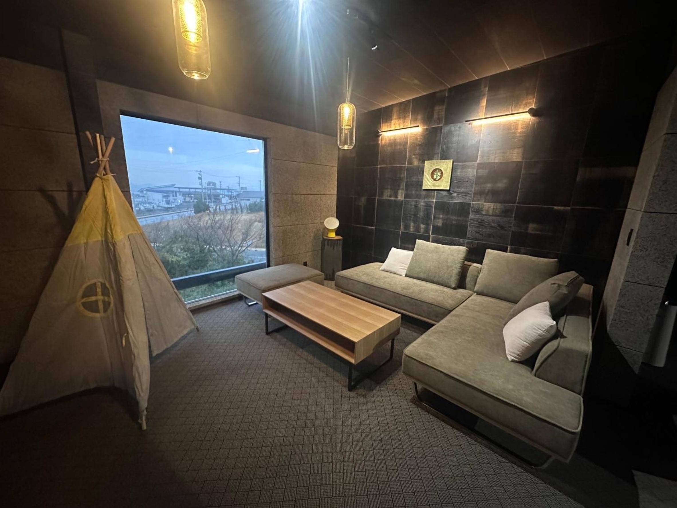 ＩＲＡＧＯ　ＡＲＴ　 ＨＯＴＥＬ 　THECAPE view 5