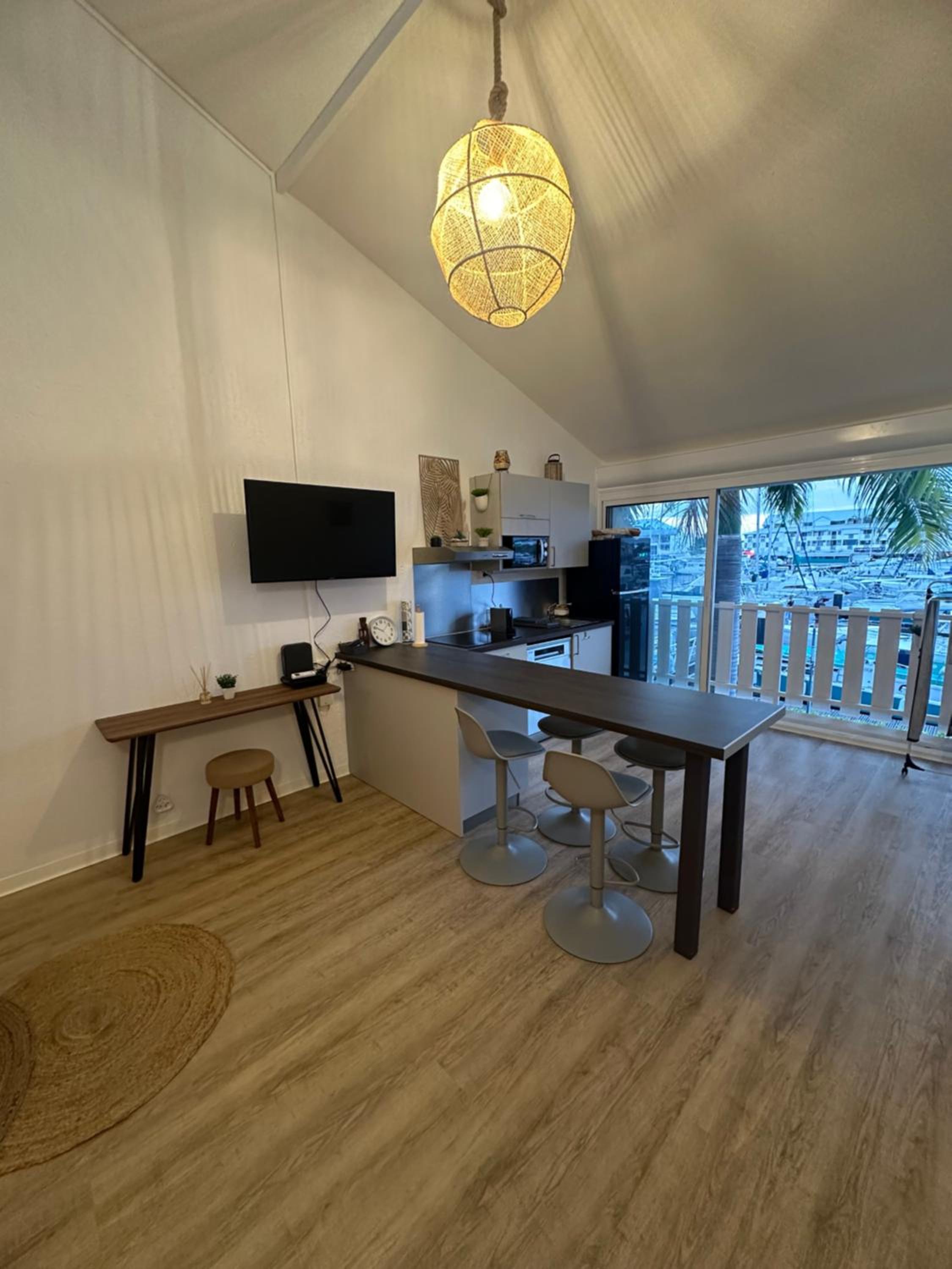 Cosy Duplex - Marina View view 2