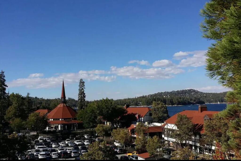 The Mountain Haven Hideaway! Perfect Location! 3/2