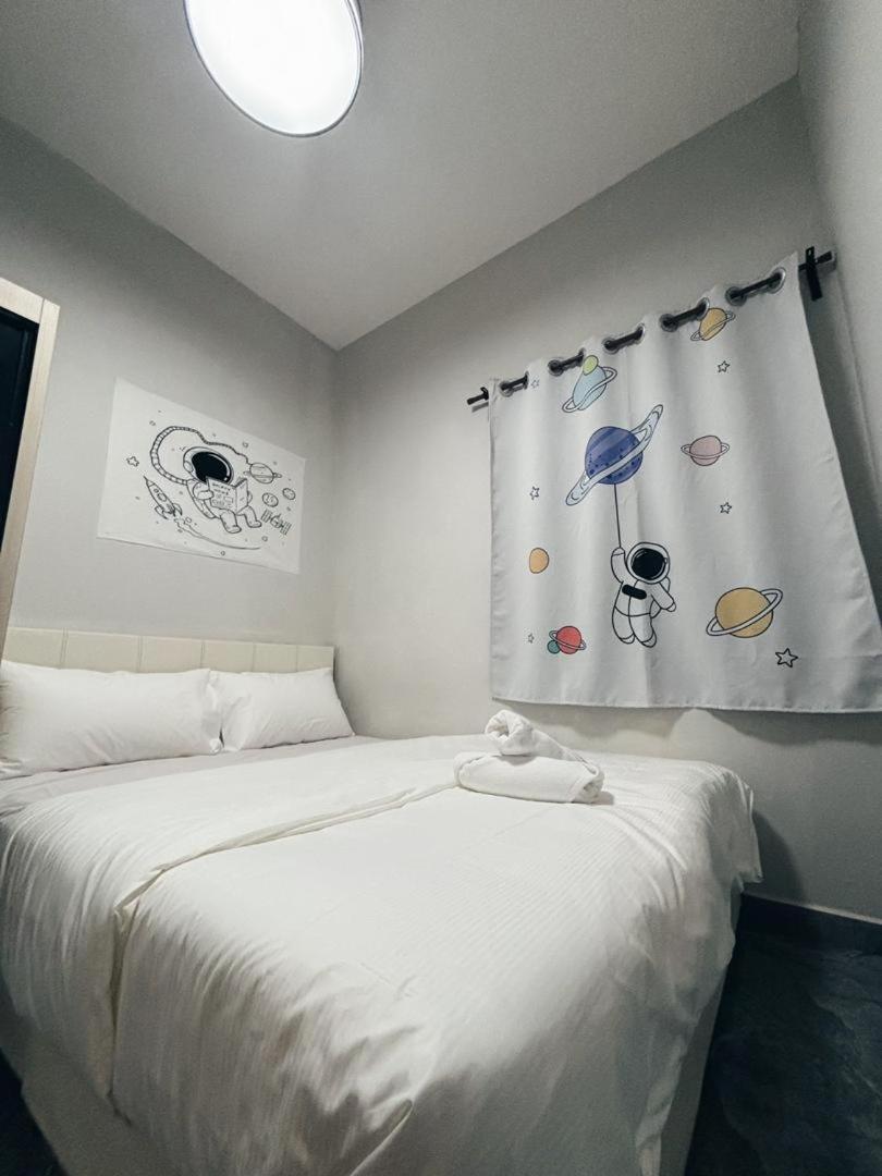R4 Hotel-style Room With Projetor #1min Walk to Ksl City Mall