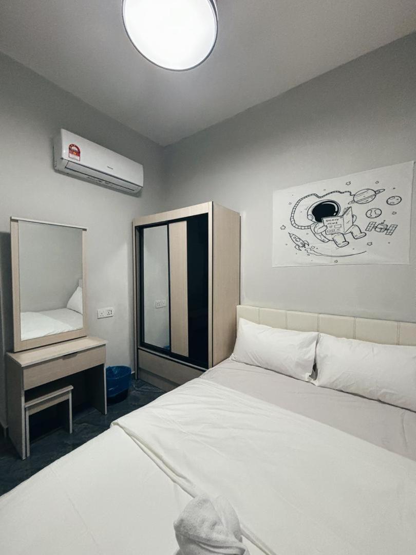 R4 Hotel-style Room With Projetor #1min Walk to Ksl City Mall