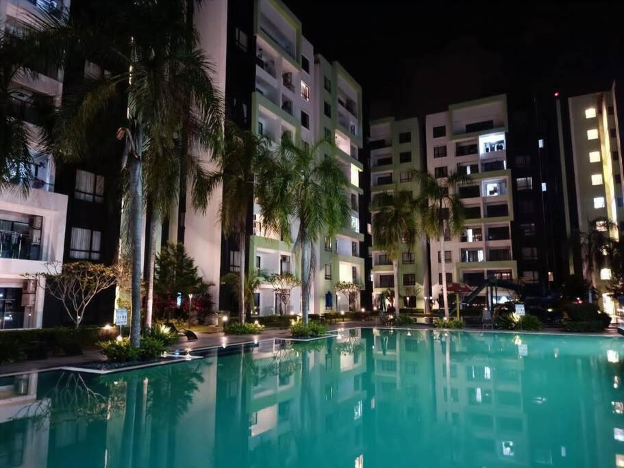 Lovely condo with water theme park#Pool View#Ipoh# photo 3