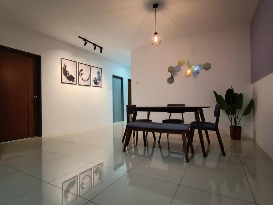 Lovely condo with water theme park#Pool View#Ipoh# photo 5