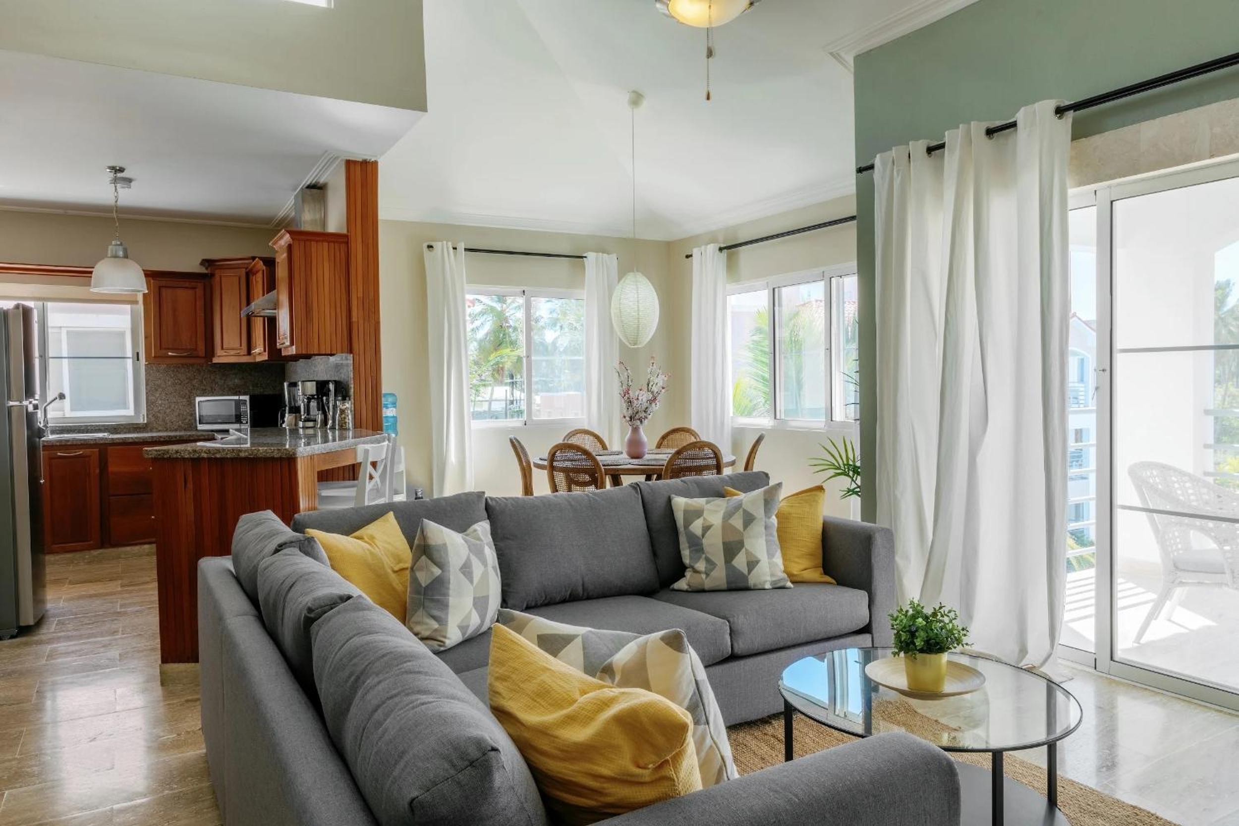Corte Sea A302, Luxury Penthouse