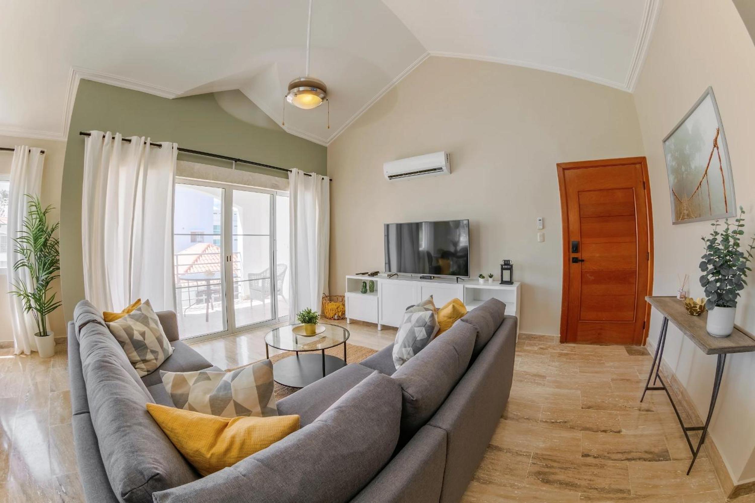 Corte Sea A302, Luxury Penthouse