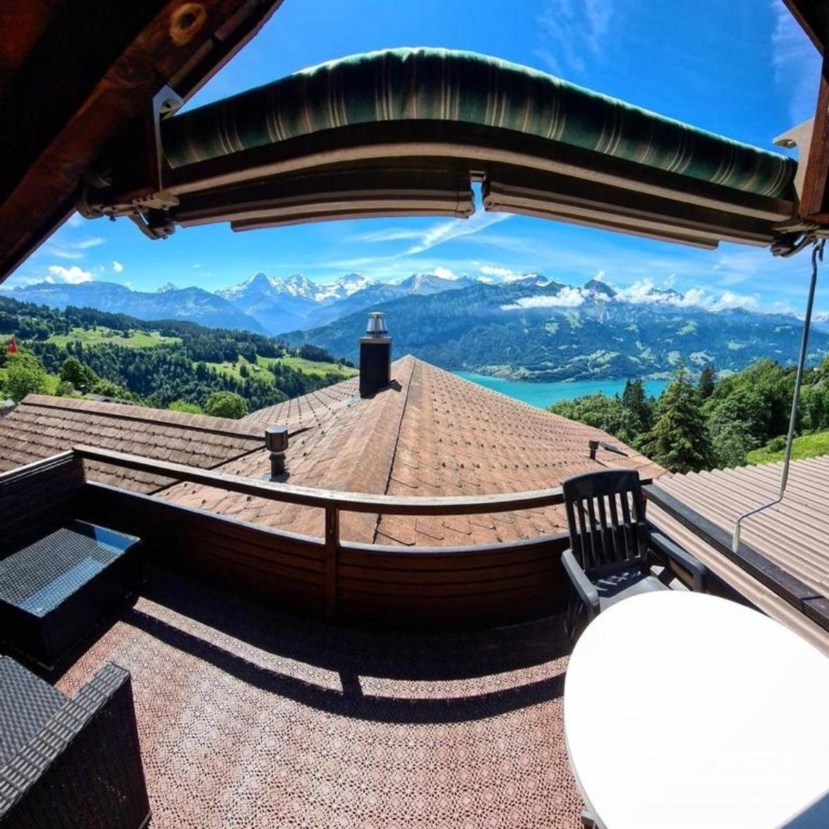 Lilotopmountainview