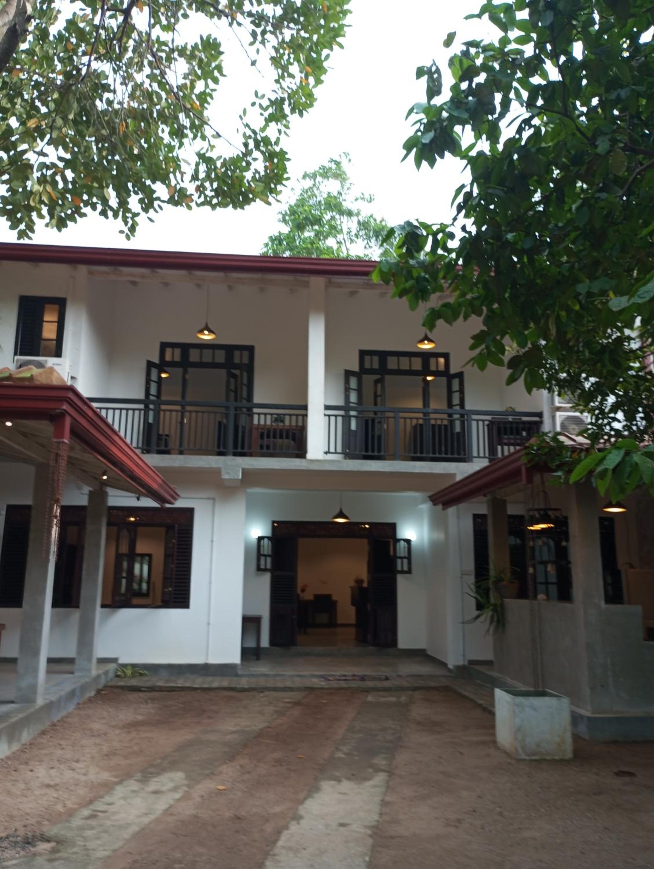 Nade Villas Ahungalla