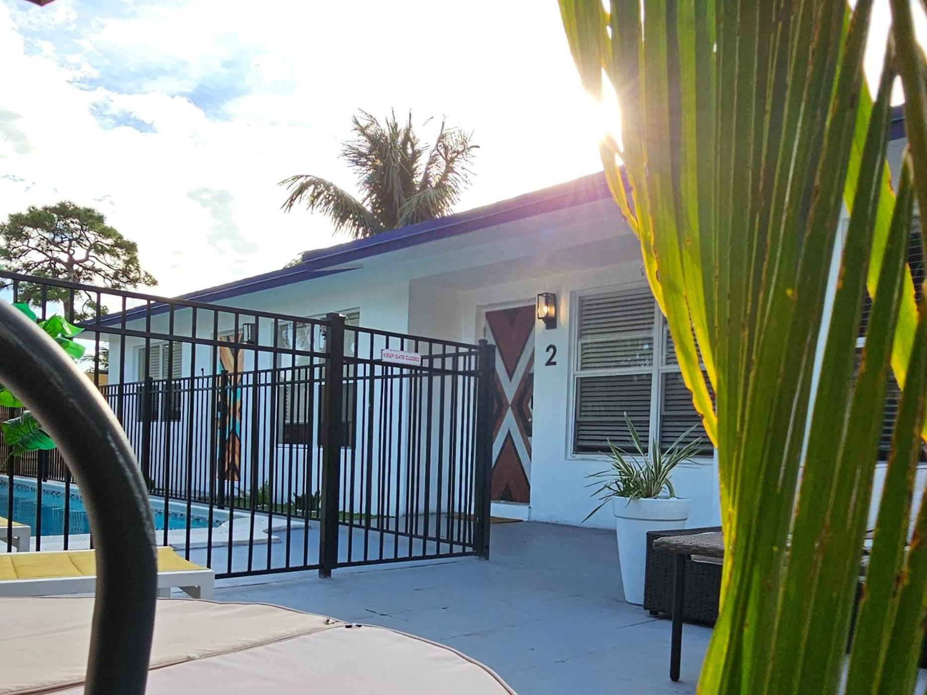 Private Home, KING Room- Pool & Patios - Near Beaches & Dining, photo 66