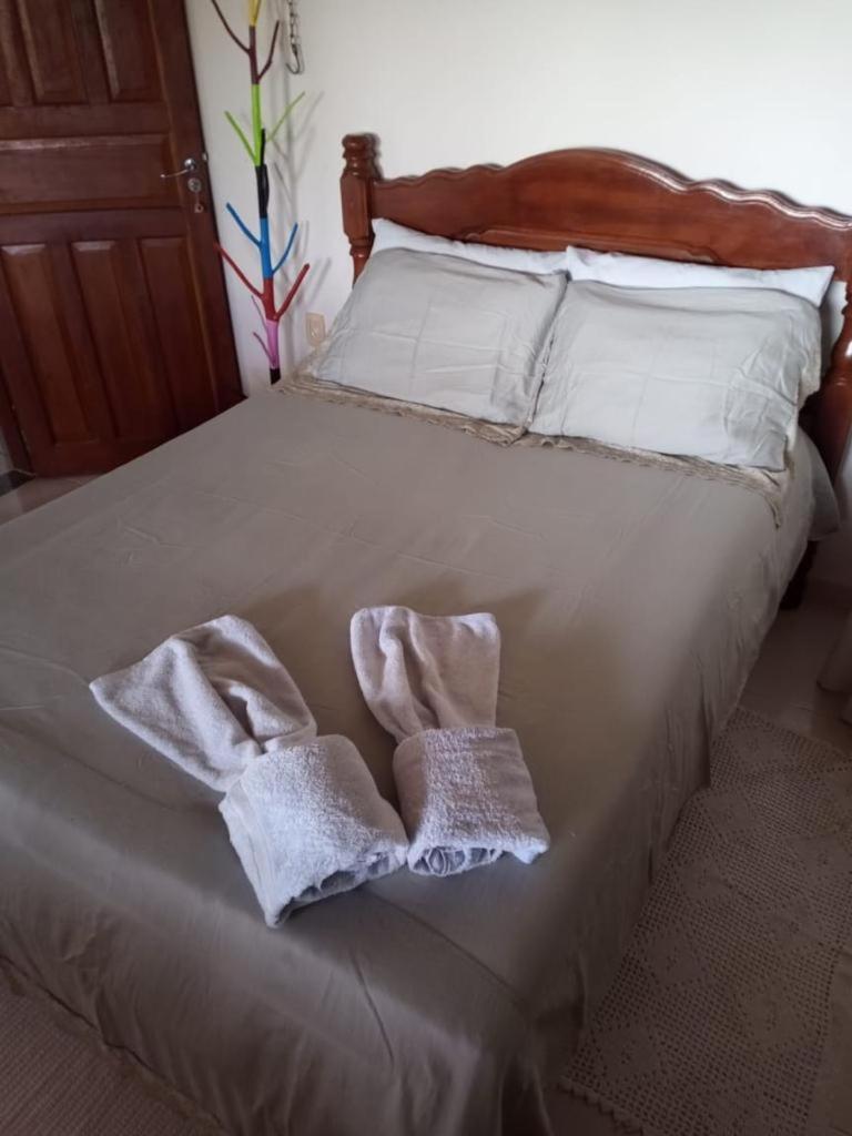 Casarão na Serra, 4 quartos, Banheiros e Quintal - Lugar Ideal